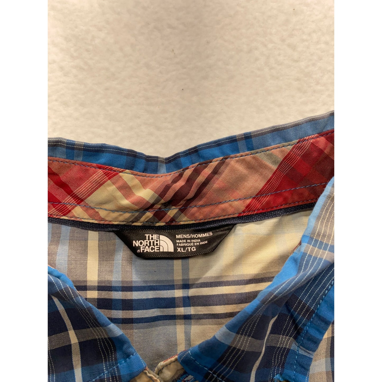 Men’s North Face Button up #3959