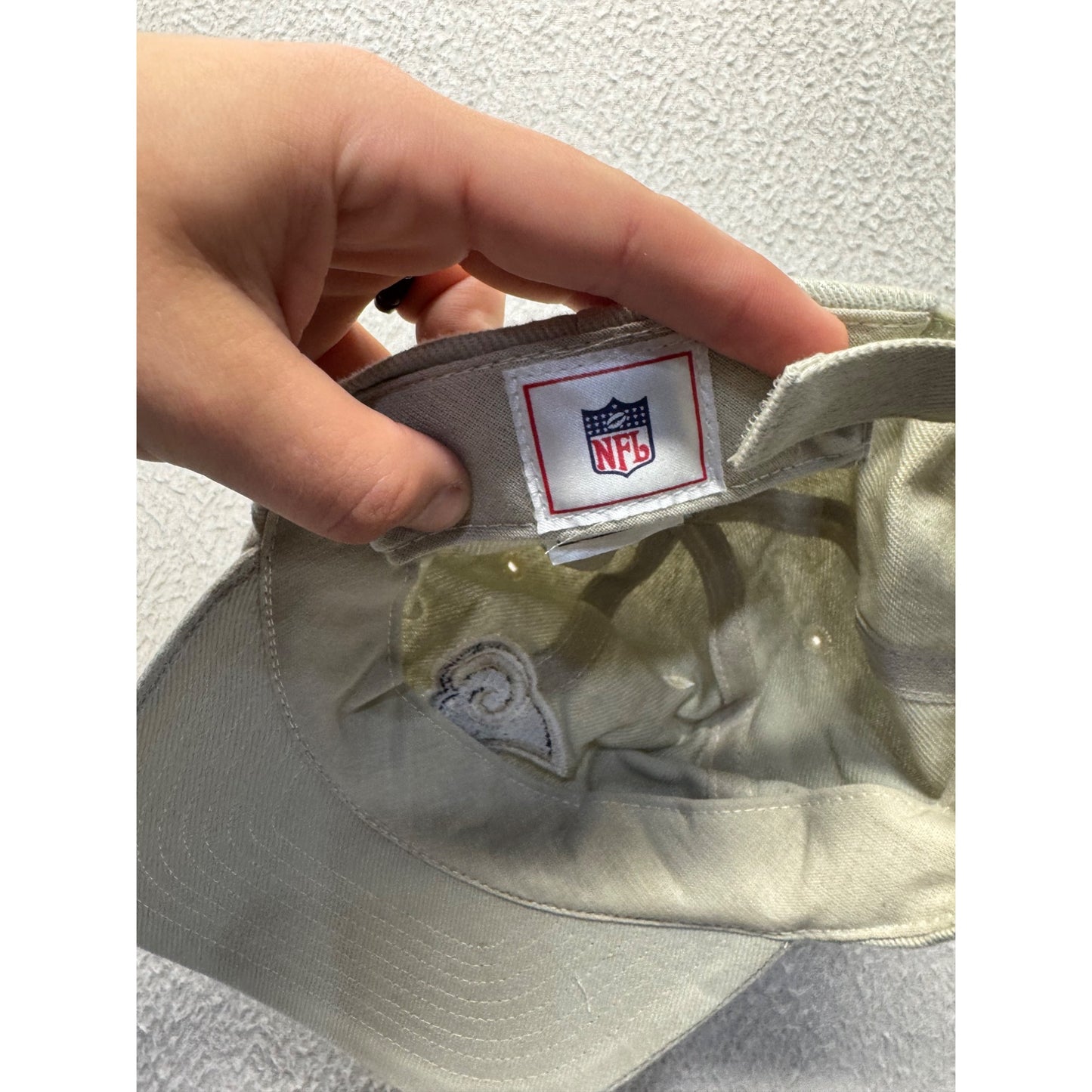 Vintage NFL Rams Beige Adjustable Baseball Cap With Embroidered Logo #9680