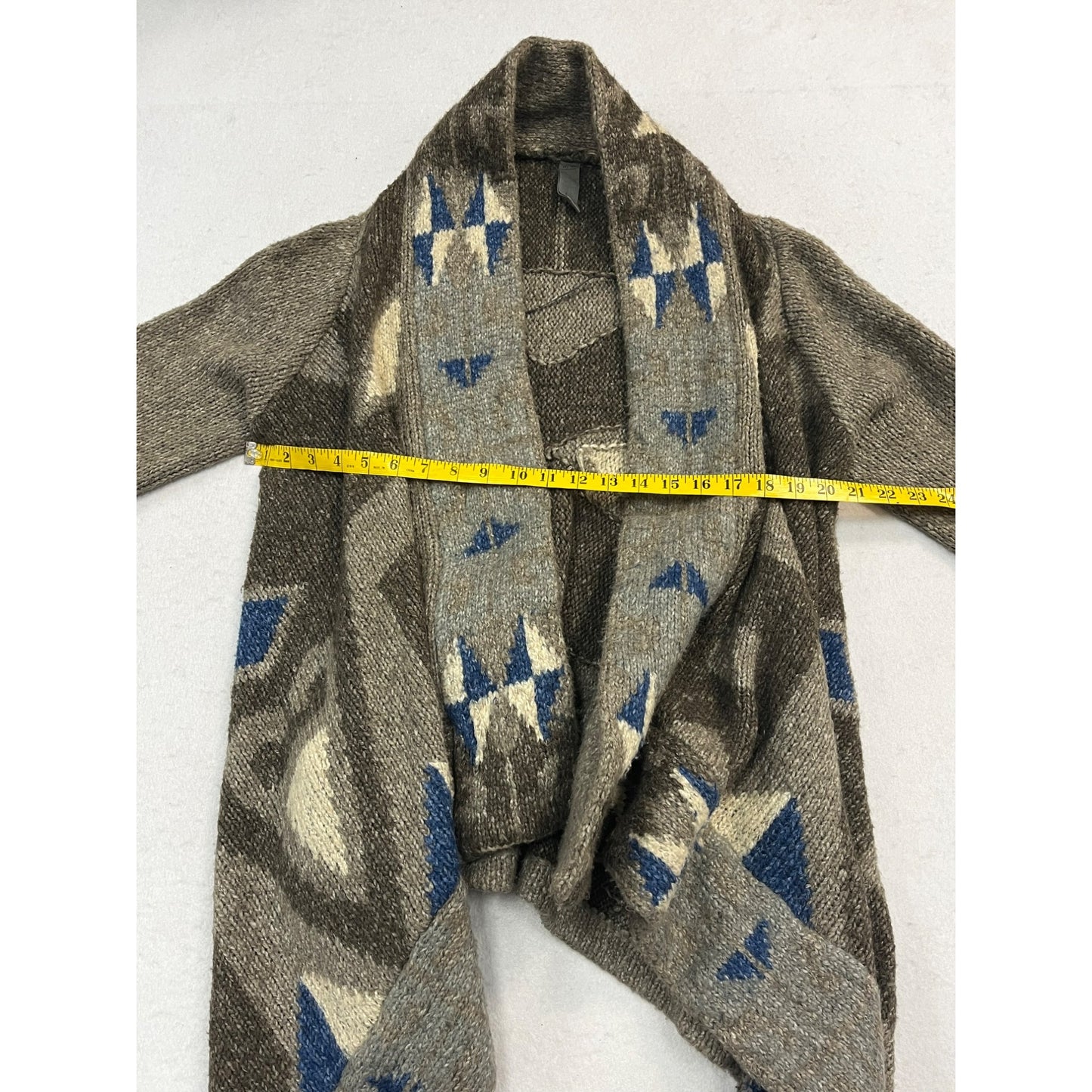 Women’s John & Jenn Aztec Printed Shawl #2664