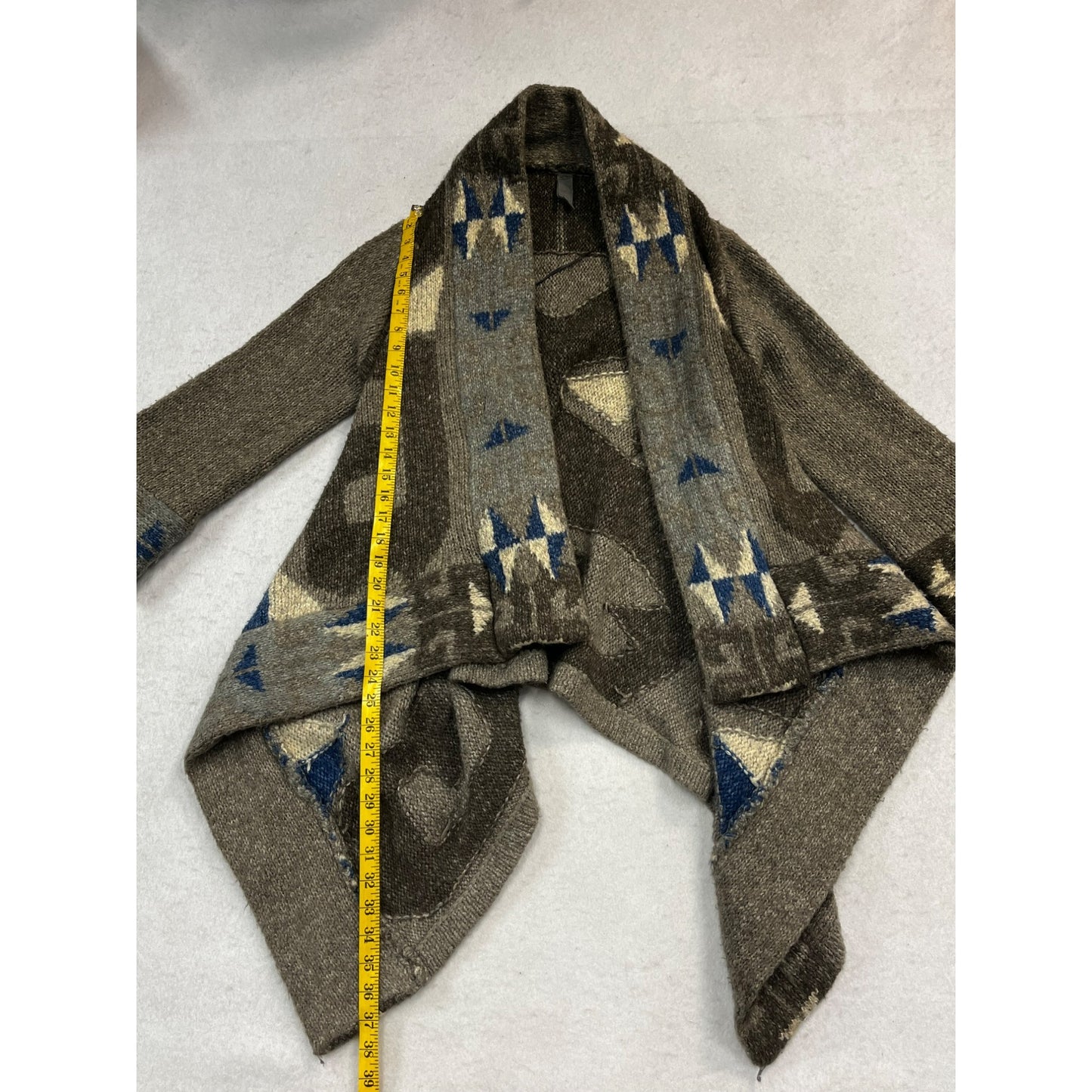 Women’s John & Jenn Aztec Printed Shawl #2664