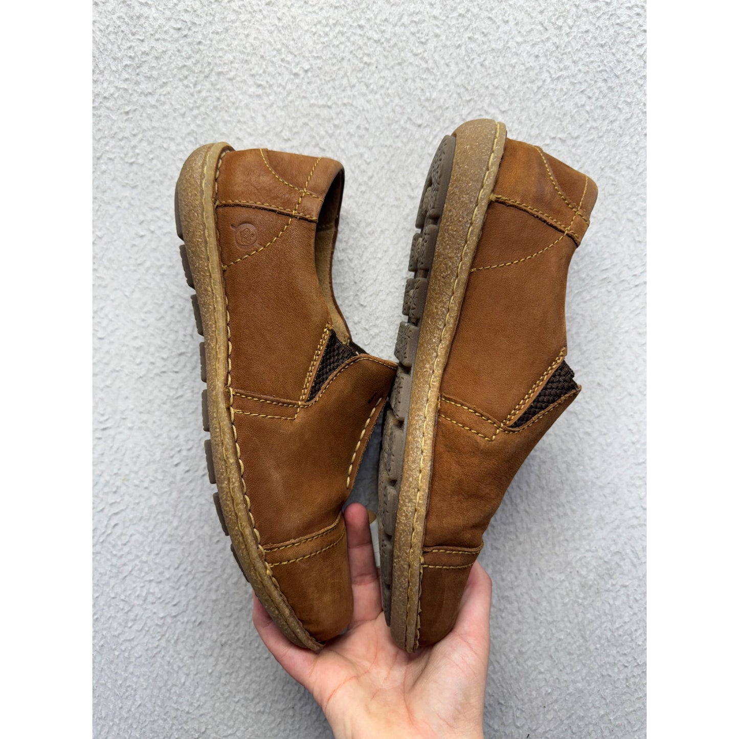 Born Causal Leather Slip On Loafers Comfort Shoes Tan Suede #9645