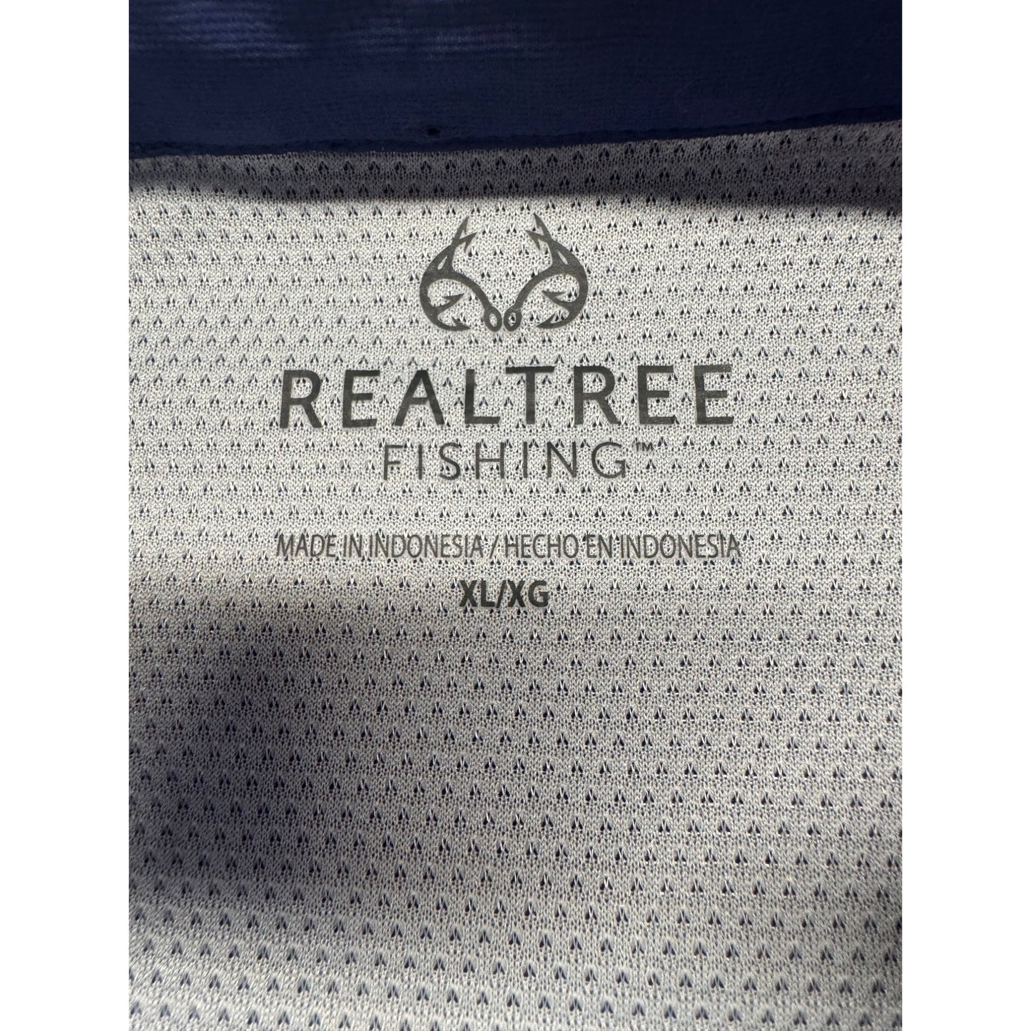 Realtree XL Long Sleeve Fishing Shirt W/ Zipper Pockets & Loops #7873