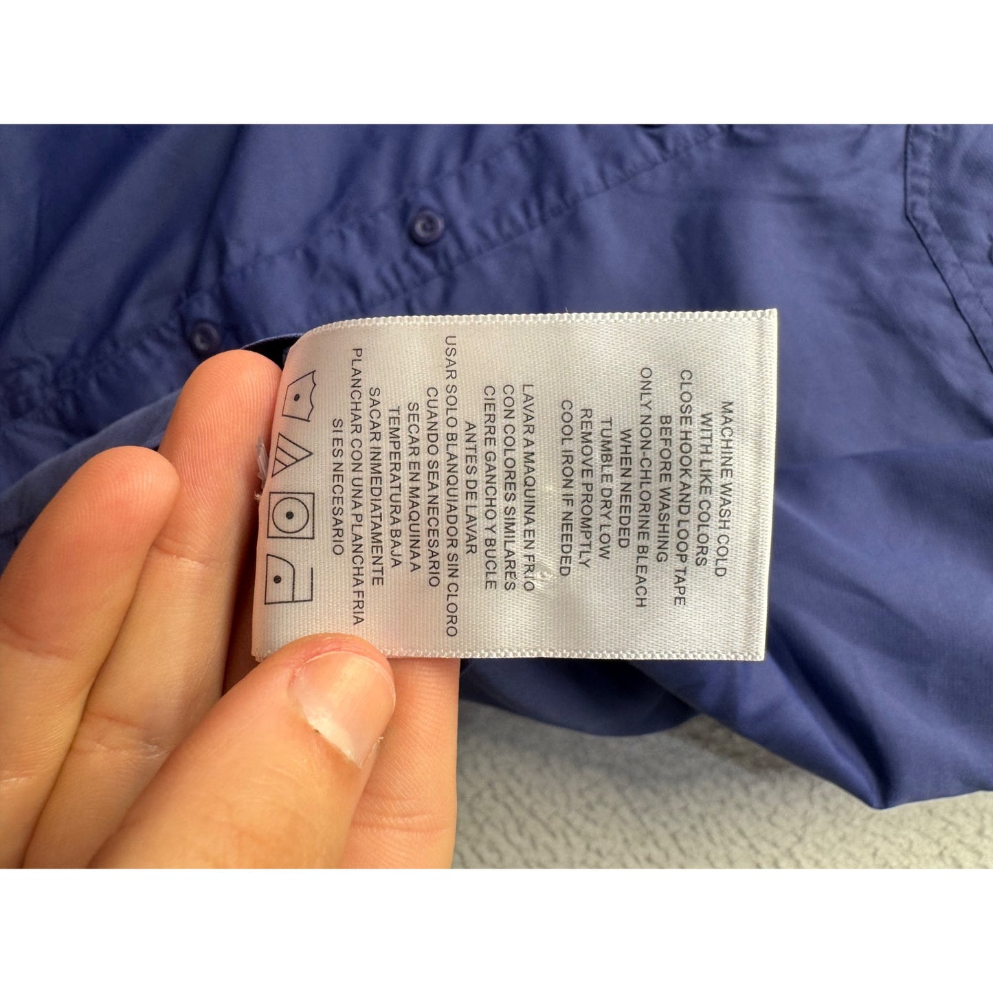 Realtree XL Long Sleeve Fishing Shirt W/ Zipper Pockets & Loops #7873