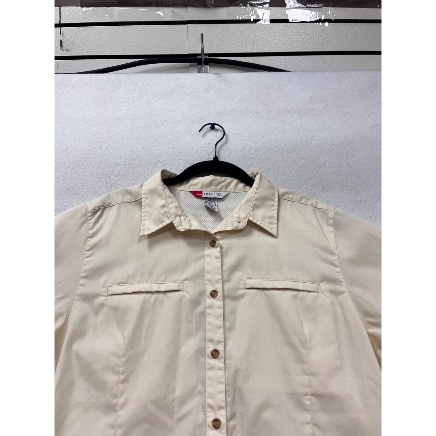 L.L. Bean Traveler Beige Button-Down Shirt Size M #429A