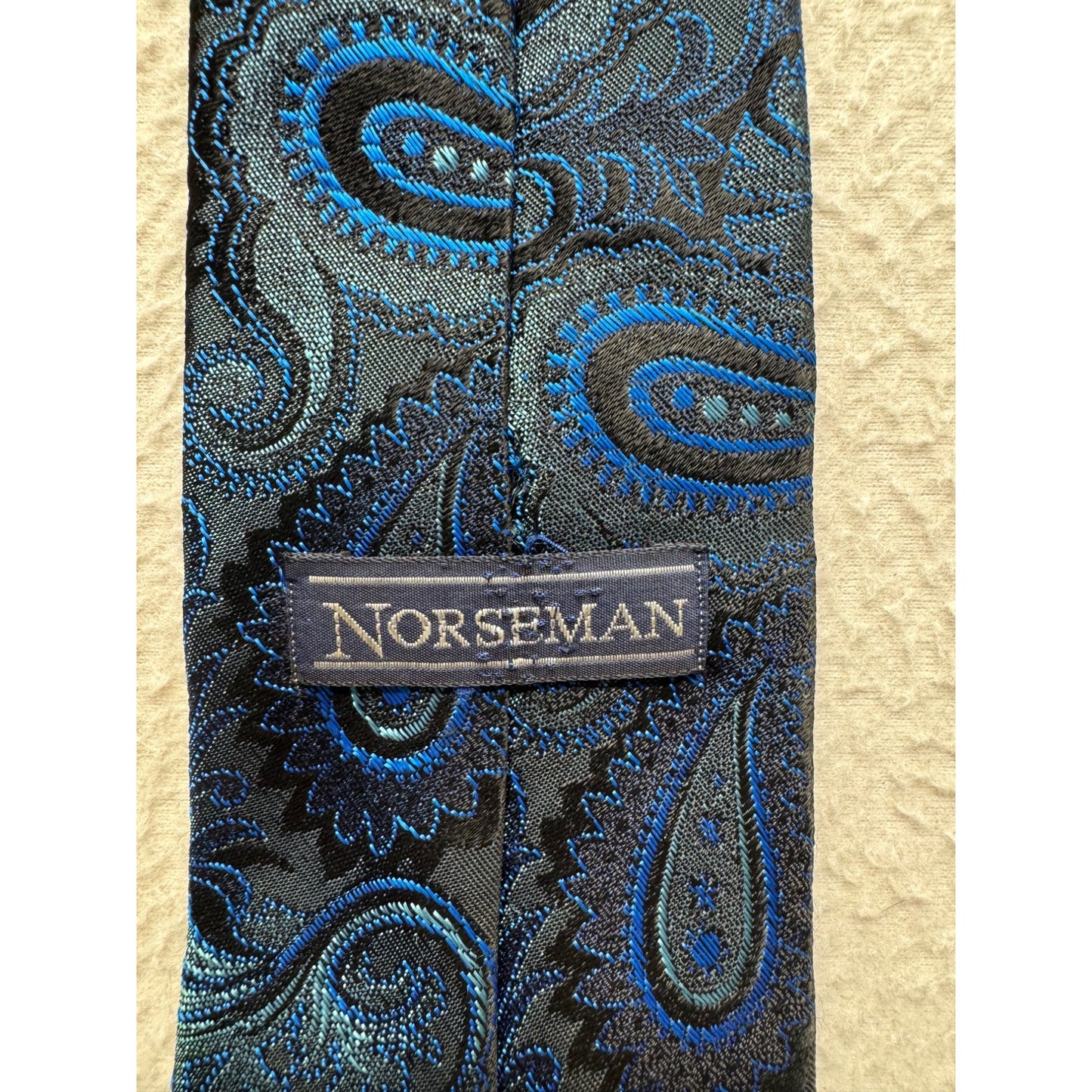 Vintage Norseman Blue/Black Paisley Necktie Made In USA 58" #9108
