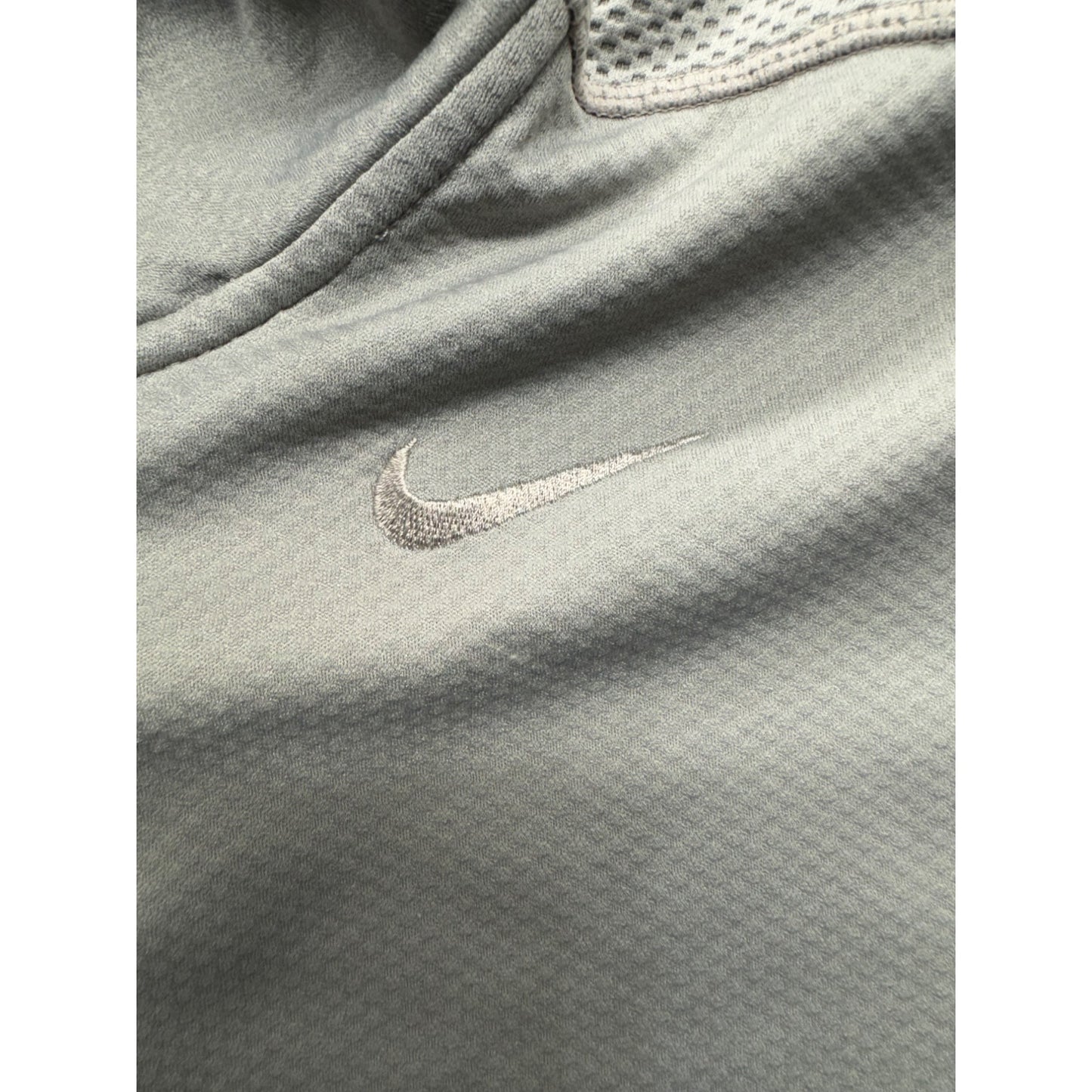 Nike Dri-Fit Gray 1/4 Zip Pullover Mens Long Sleeve Size L #9533