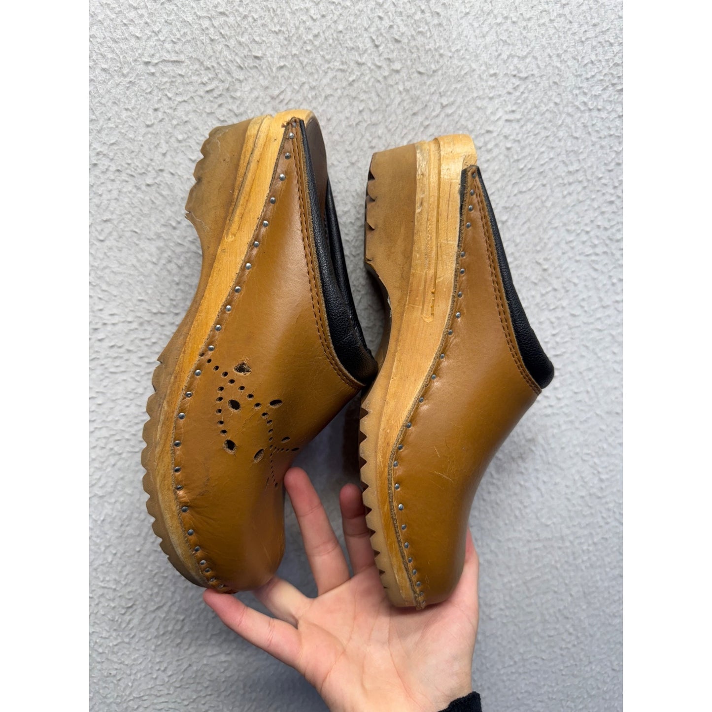 Troentorps Tan Leather Swedish Clogs Size 38 With Black Trim 9440