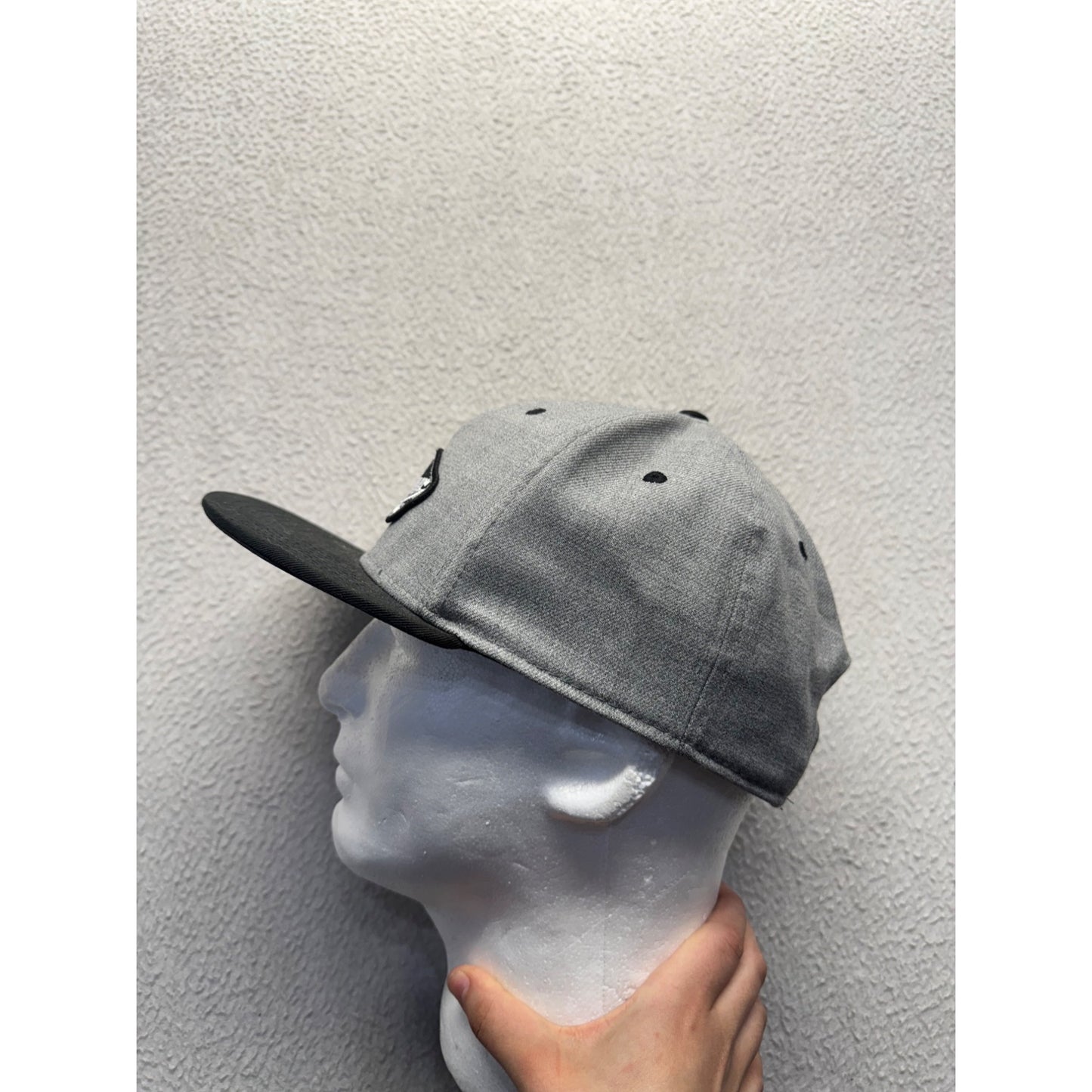 Vans Gray & Black Snapback Hat With "Off The Wall" Logo One Size Fits All #9699