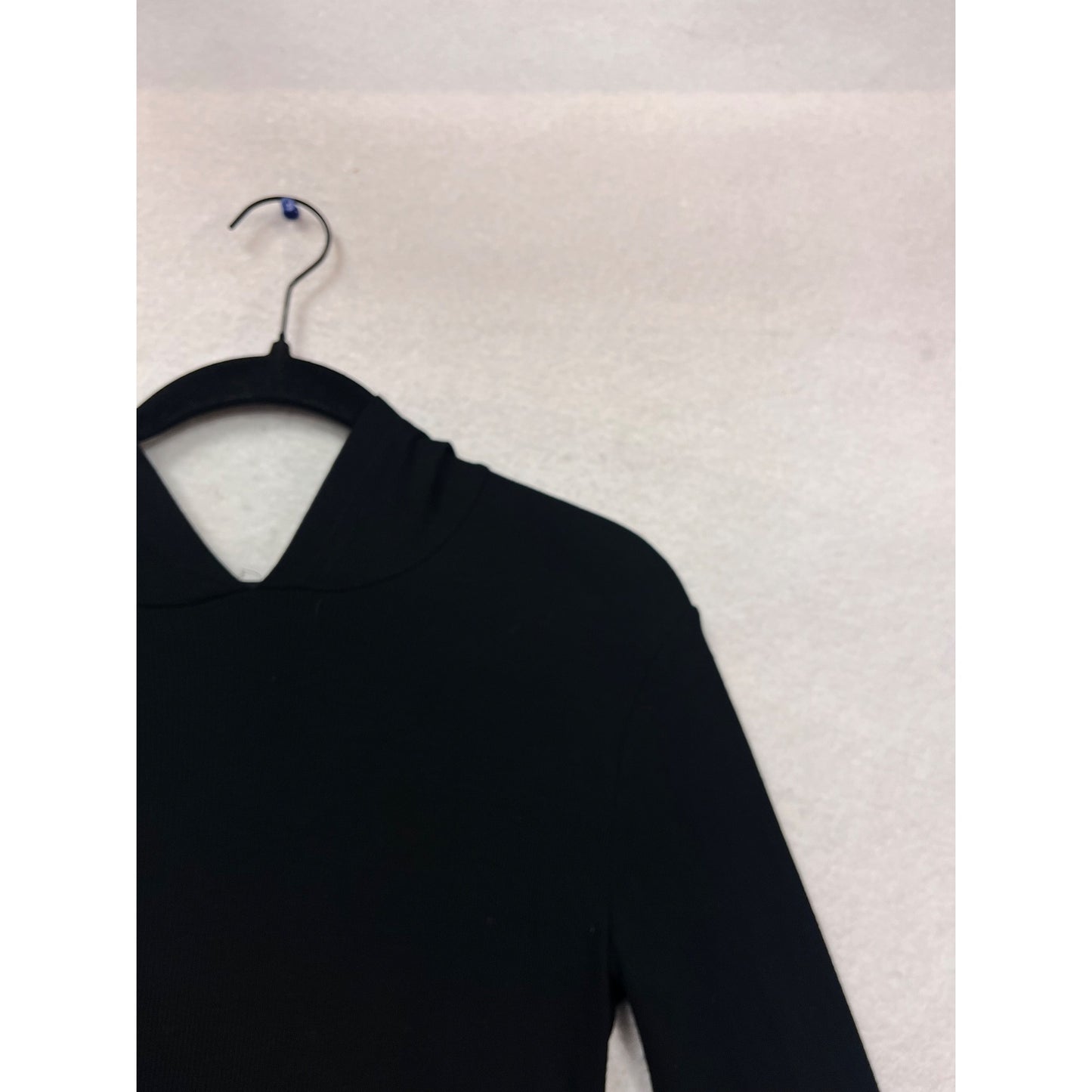 Pure Barre XS Black Long Sleeve Hooded Top #958A