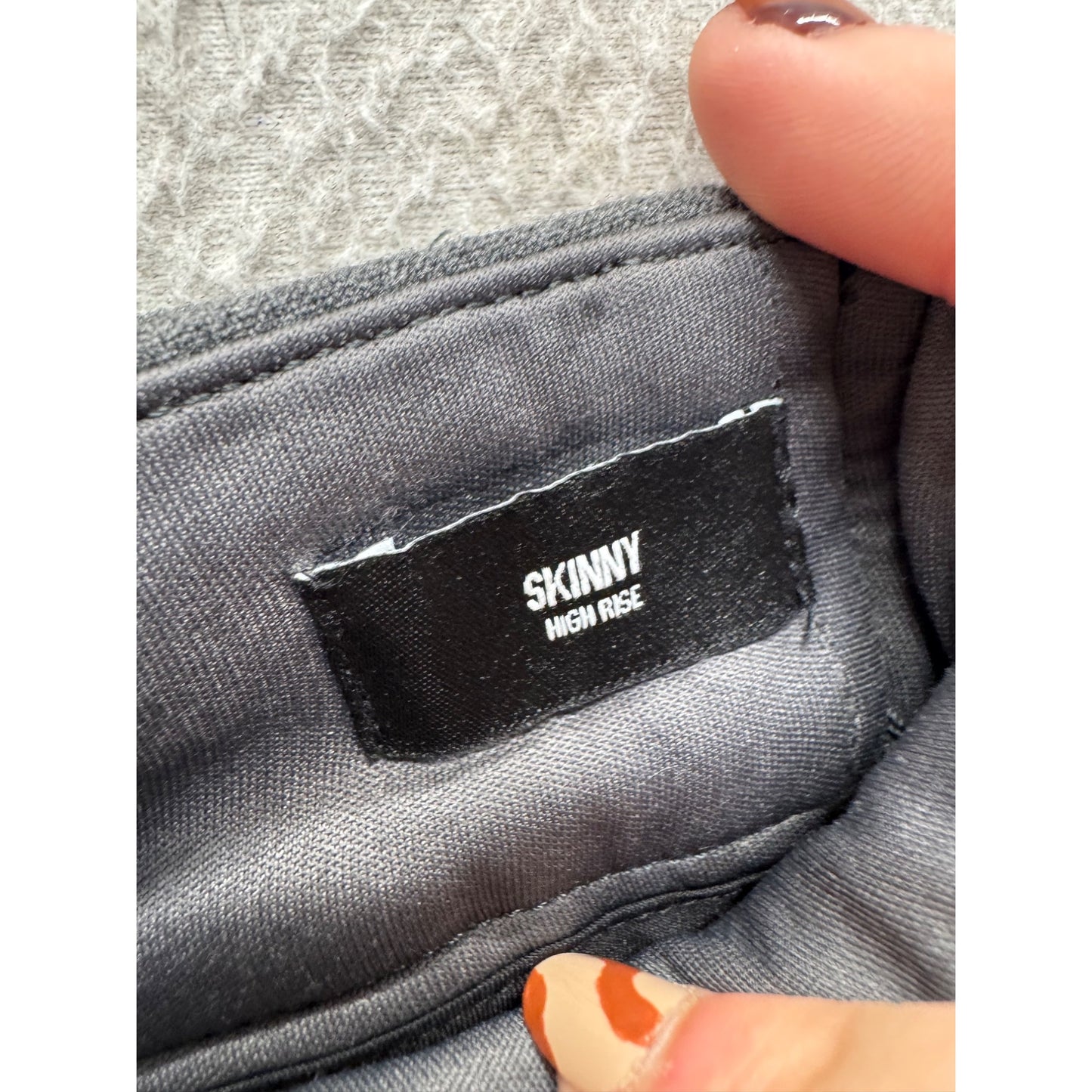 Express Gray Dress Pants 4R With Button Detail & Tapered Leg #213B