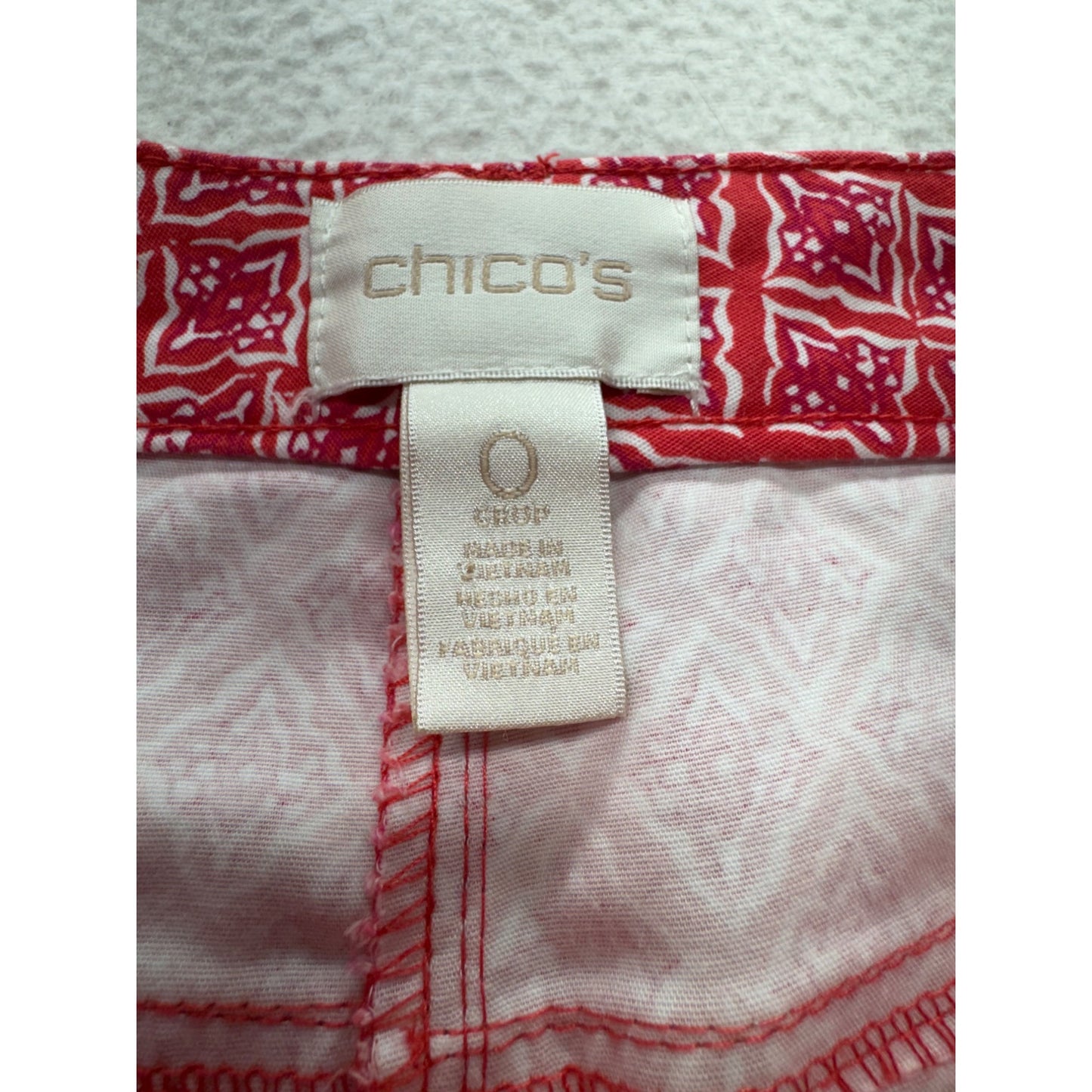 Chicos Red Geometric Print Cotton-Blend Cropped Pants Size 0 Inseam 33 In #9251
