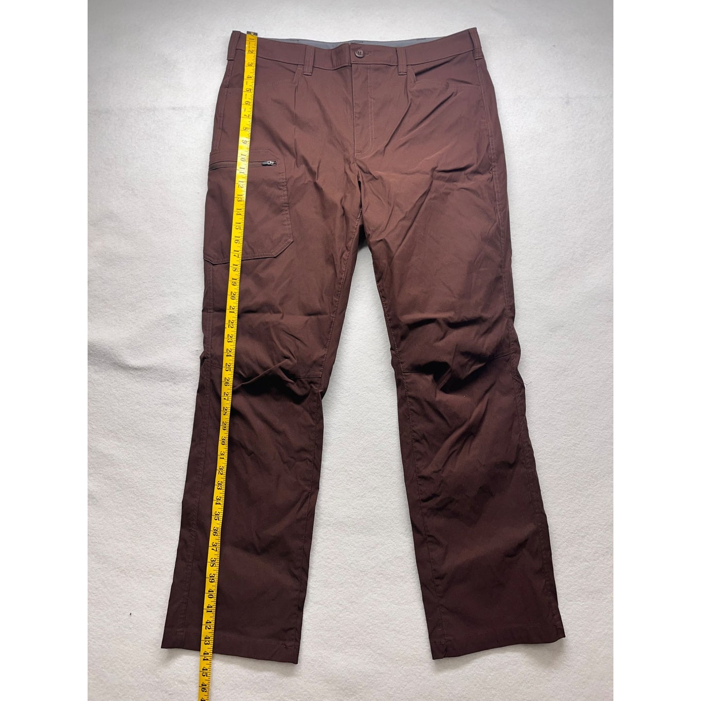 Men’s Eddie Bauer Cargo Style Pants #2976