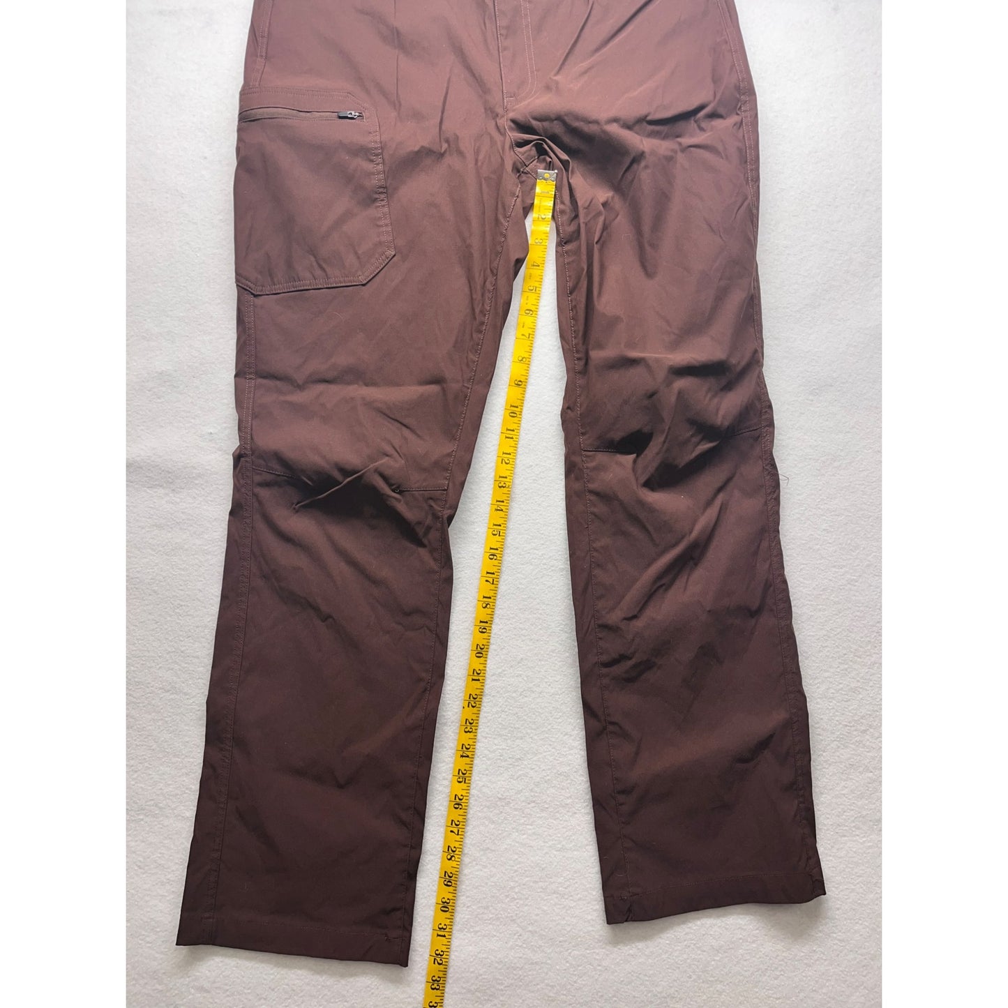 Men’s Eddie Bauer Cargo Style Pants #2976