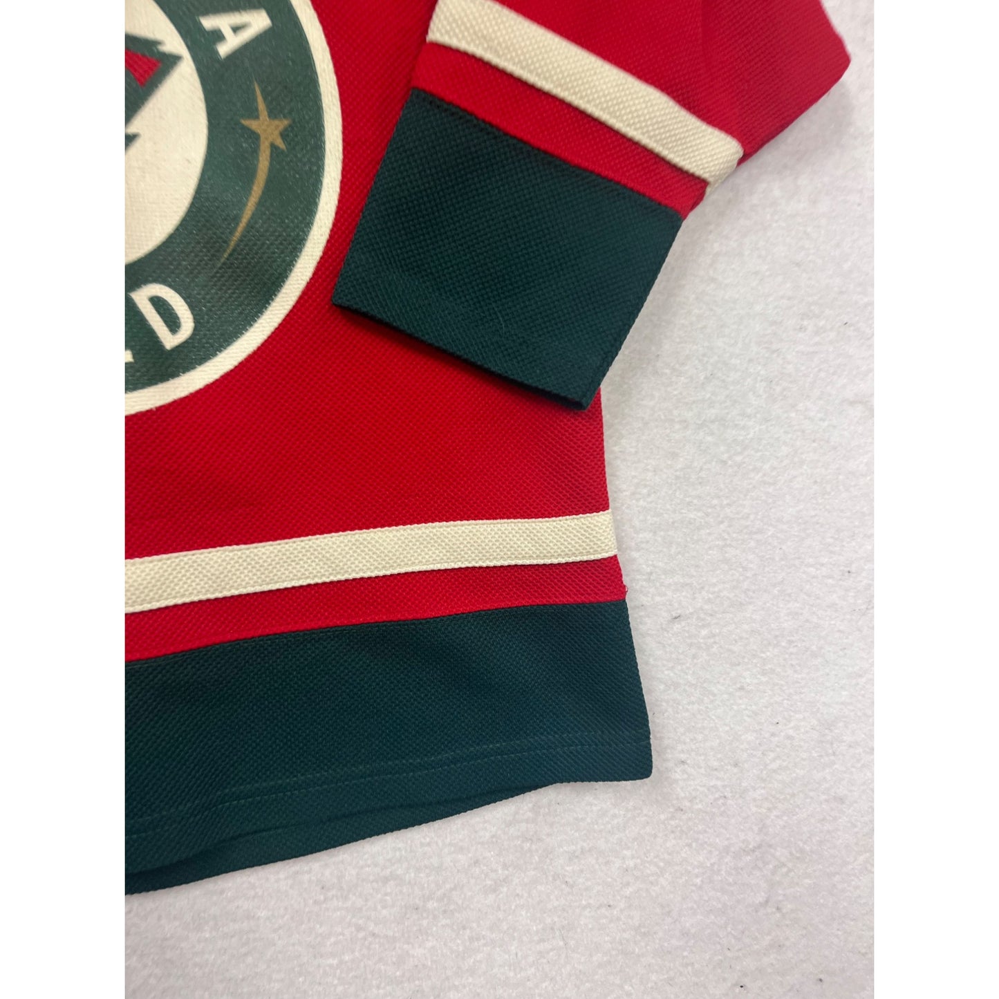 Minnesota Wild Youth Hockey Jersey Size M/M NHL #514A