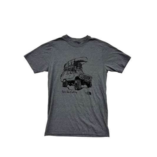 The North Face Mens Graphic Tee Small Gray Slim Fit #6907