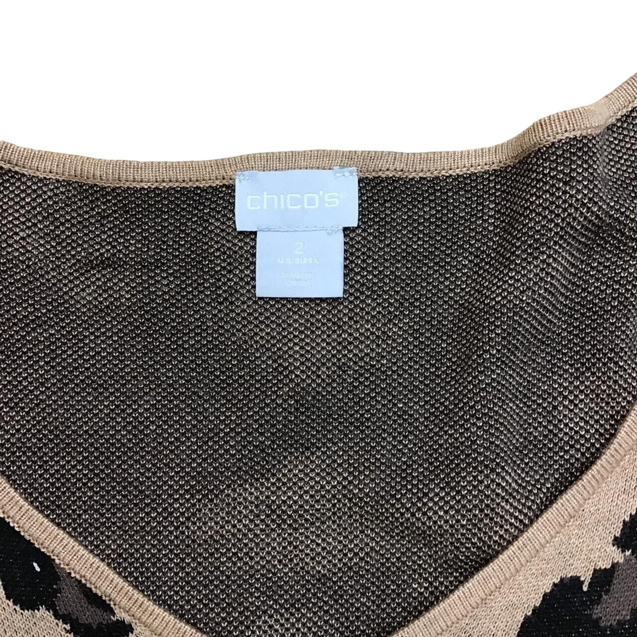 Chicos Leopard Print Long Sleeve V-Neck Sweater Size 2 #942