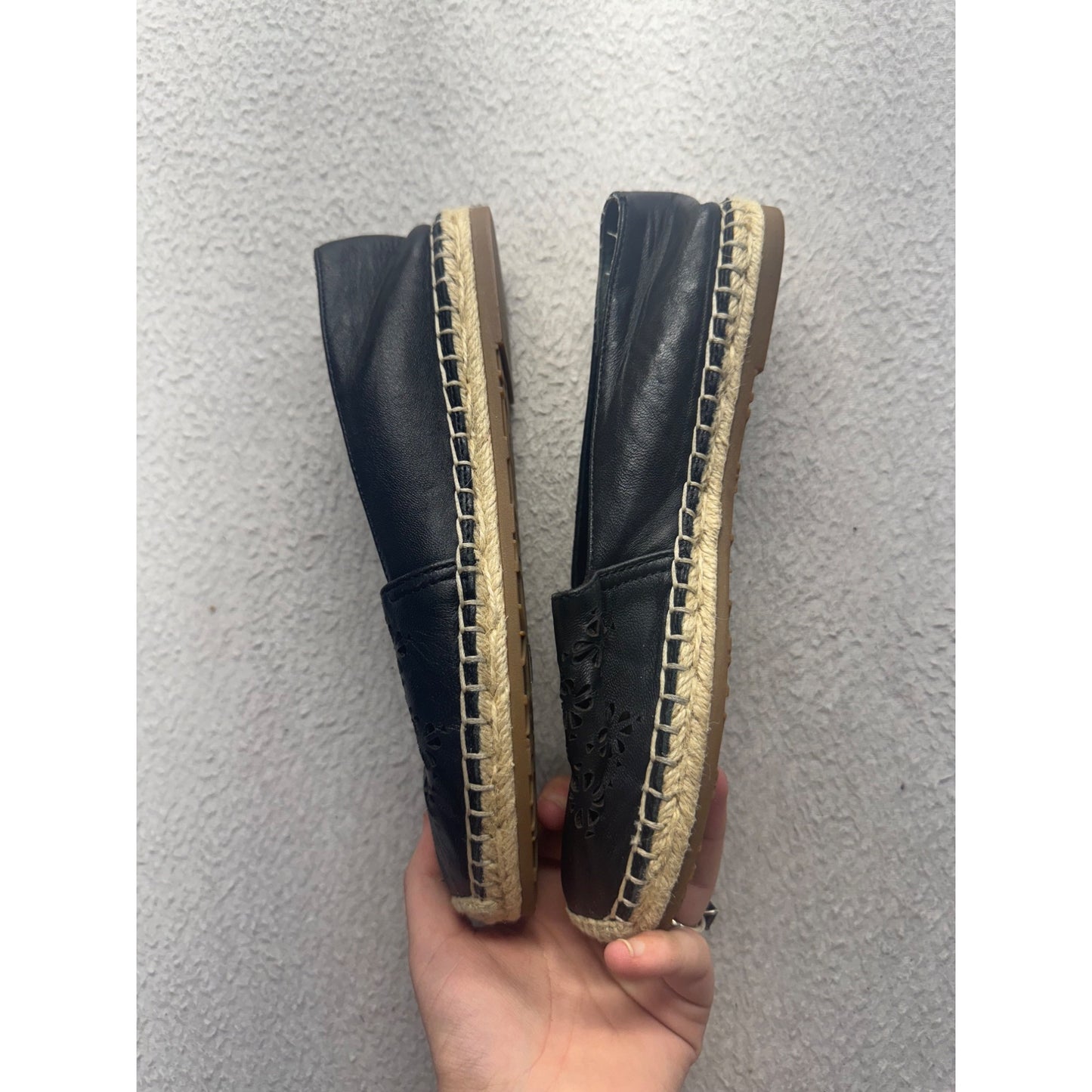 Kate Spade Black Leather Floral Cutout Espadrille Flats Size 7 #9804