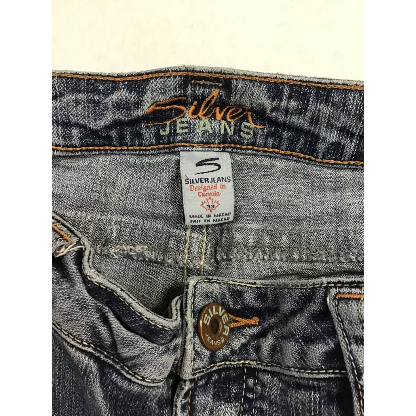 Women’s low rise jeans