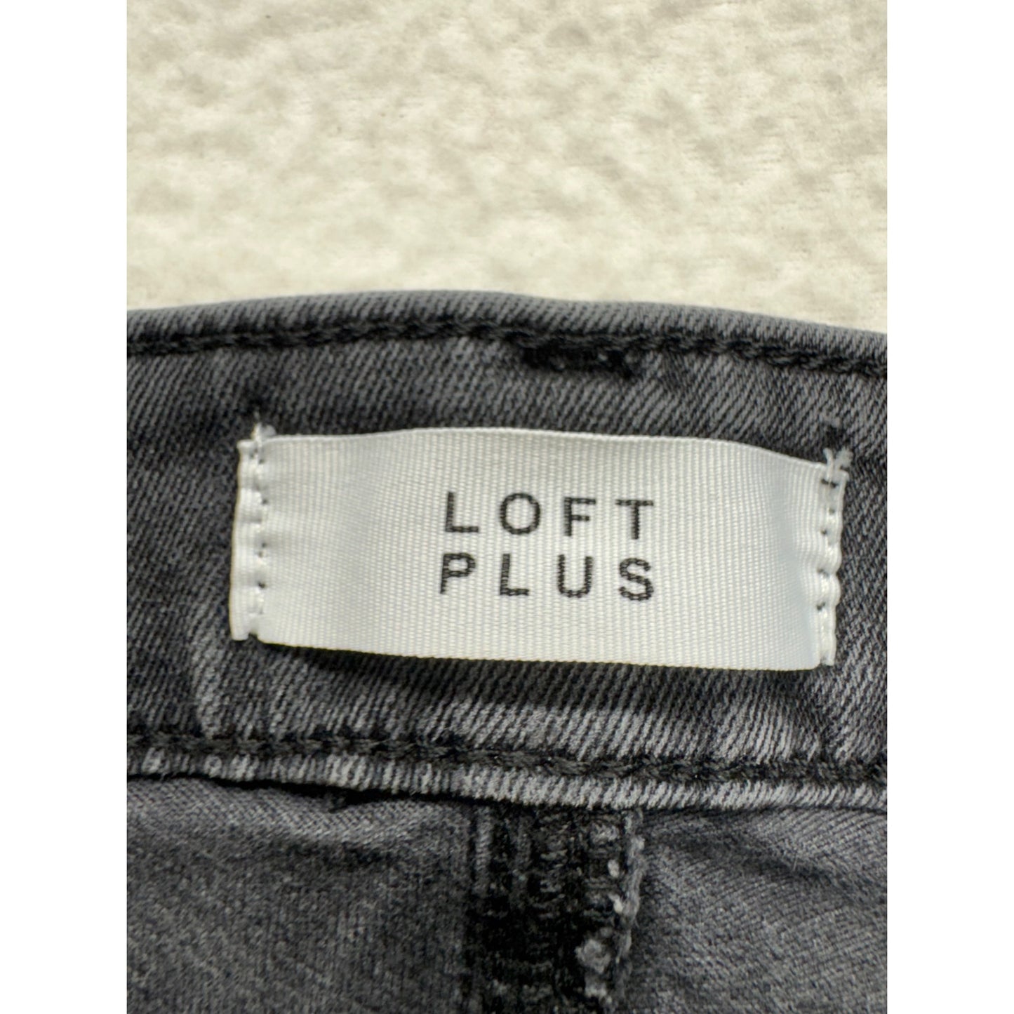Loft Plus Skinny Black Denim Jeans Size 22 Stretch Slim Pockets #9255