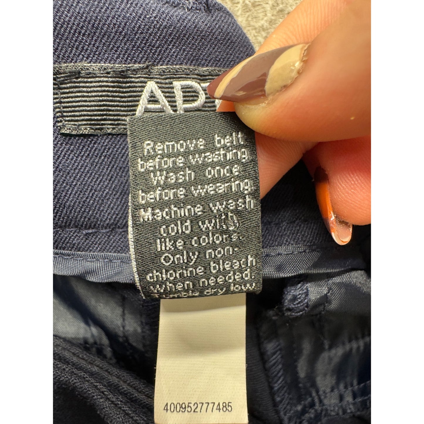 Apt. 9 Navy Blue Straight Leg Pants Size 4 Polyester Blend #210B