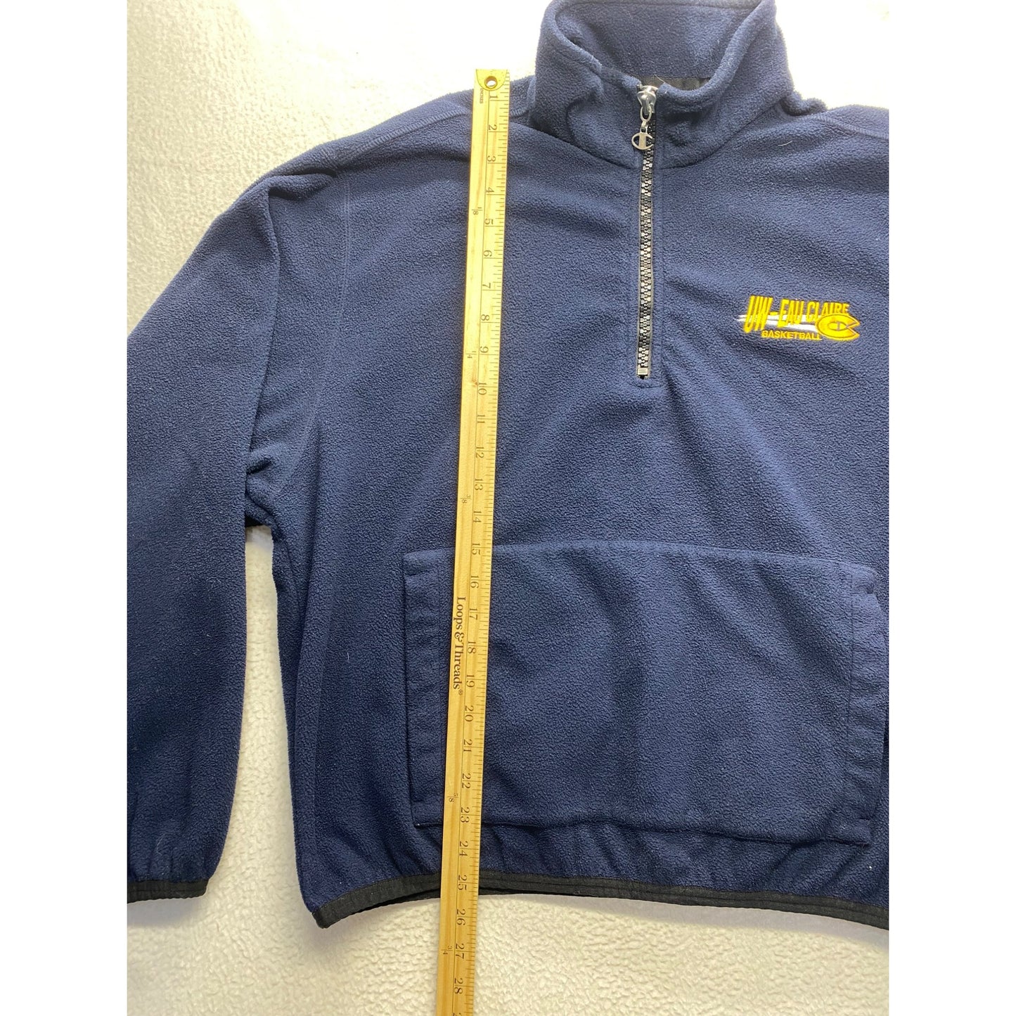 Vintage Champion UW-Eau Claire Basketball Navy Blue 1/4 Zip Pullover #7325
