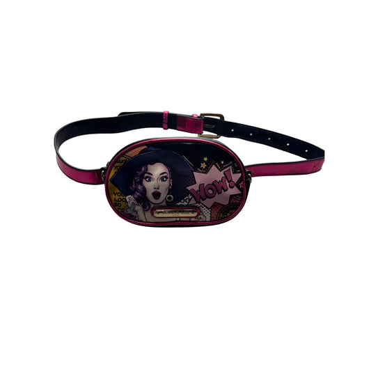 Nicole Lee Pop Art Belt Bag With Adjustable Strap In Black & Pink 385B