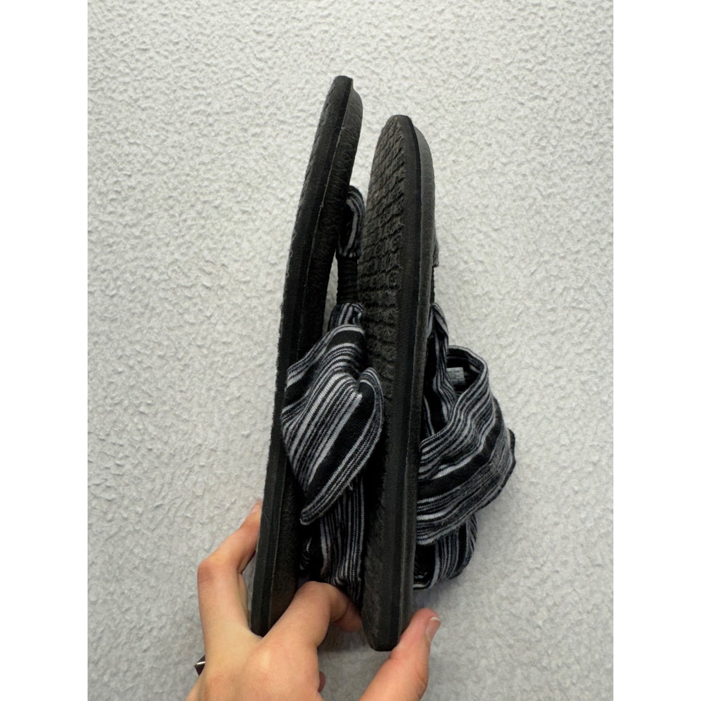 Sanuk Yoga Sling 2 Black & Gray Striped Womens Sandals Size 8 #9298