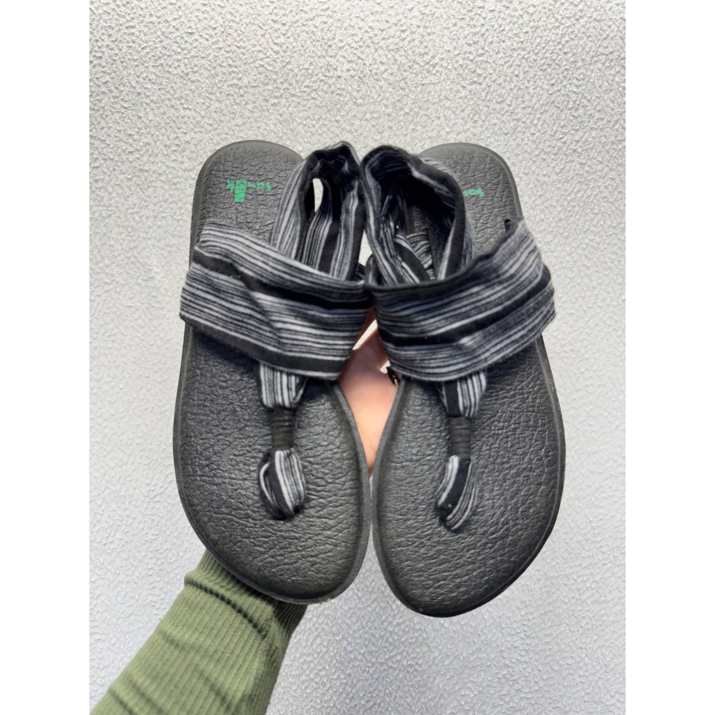 Sanuk Yoga Sling 2 Black & Gray Striped Womens Sandals Size 8 #9298