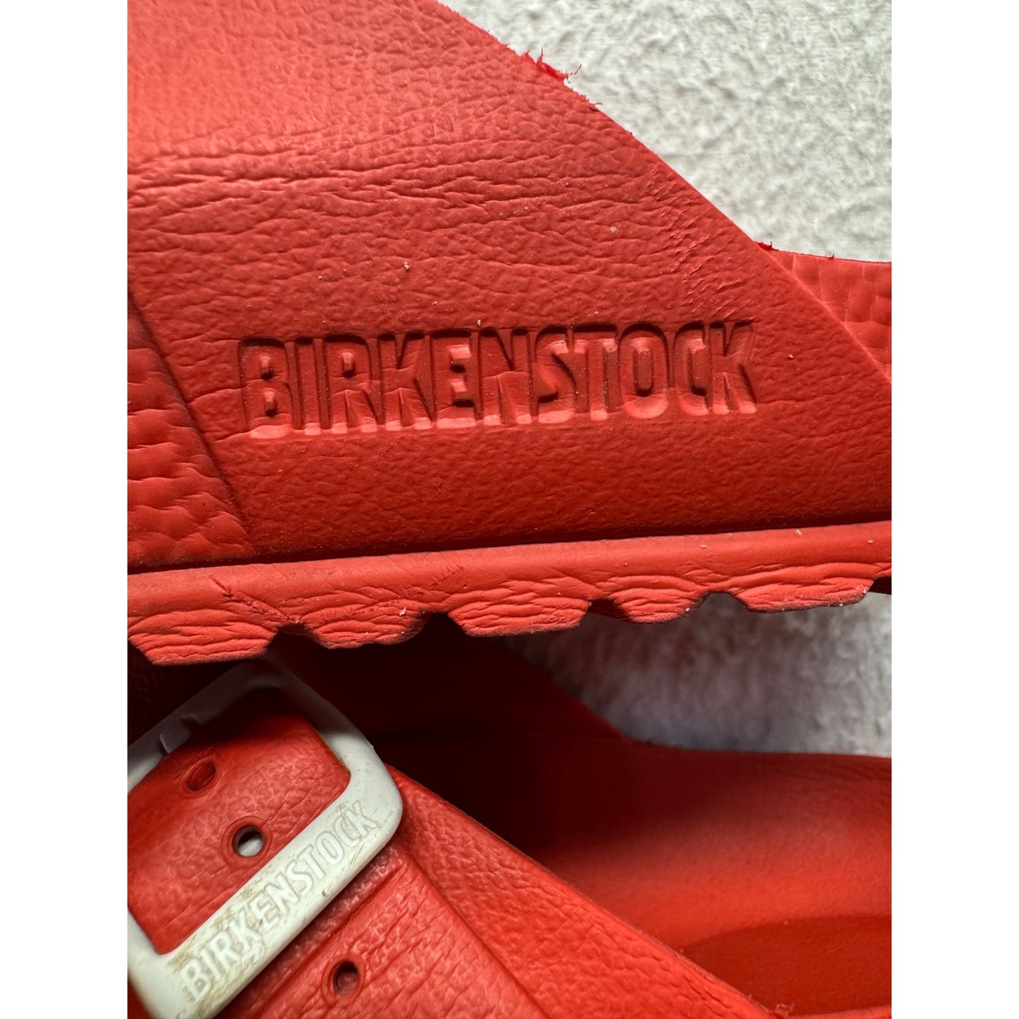 Birkenstock Red EVA Gizeh Sandals Slip-On Thong Style #9007