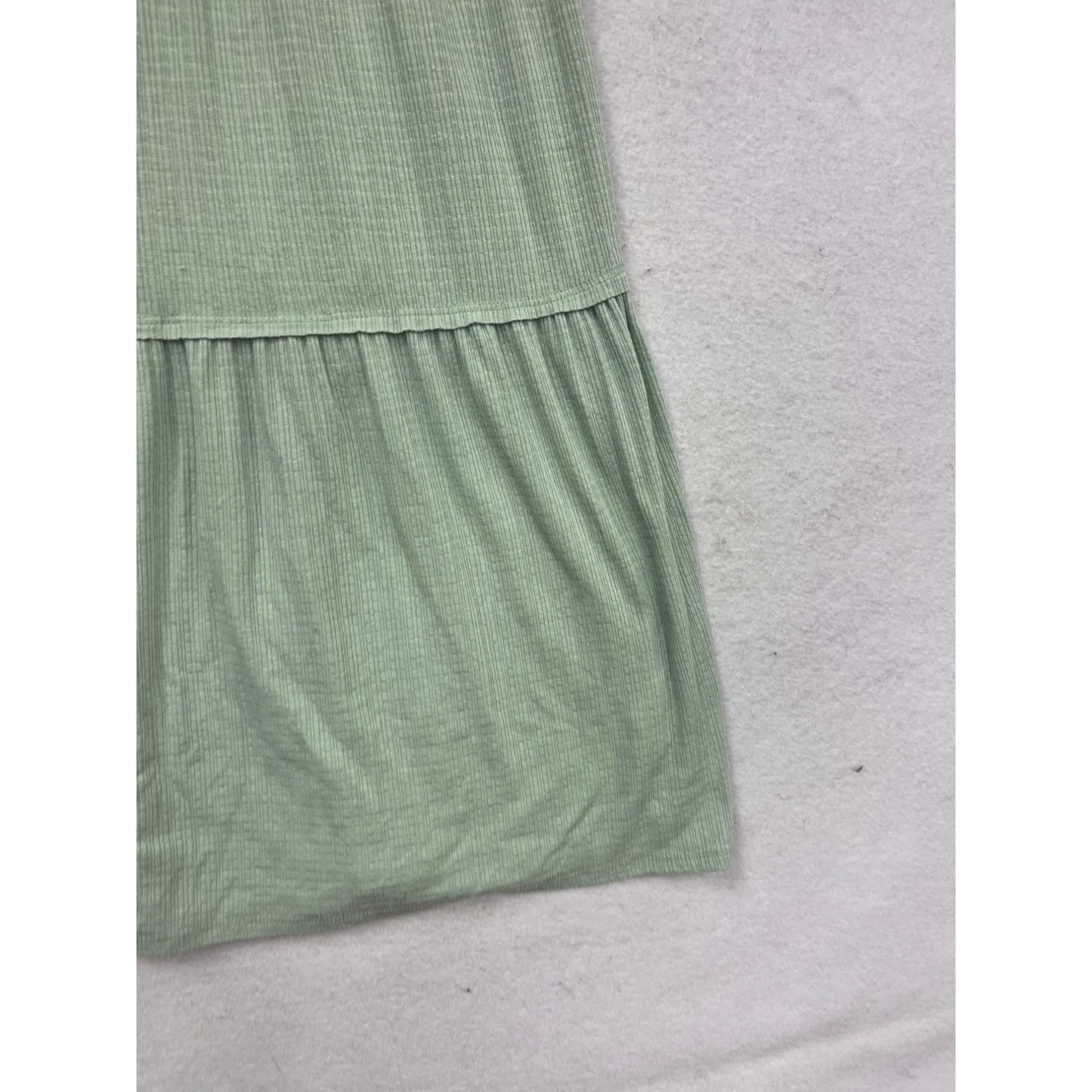Akini Tiered A-Line Dress Size S Light Green Short Sleeve #576A