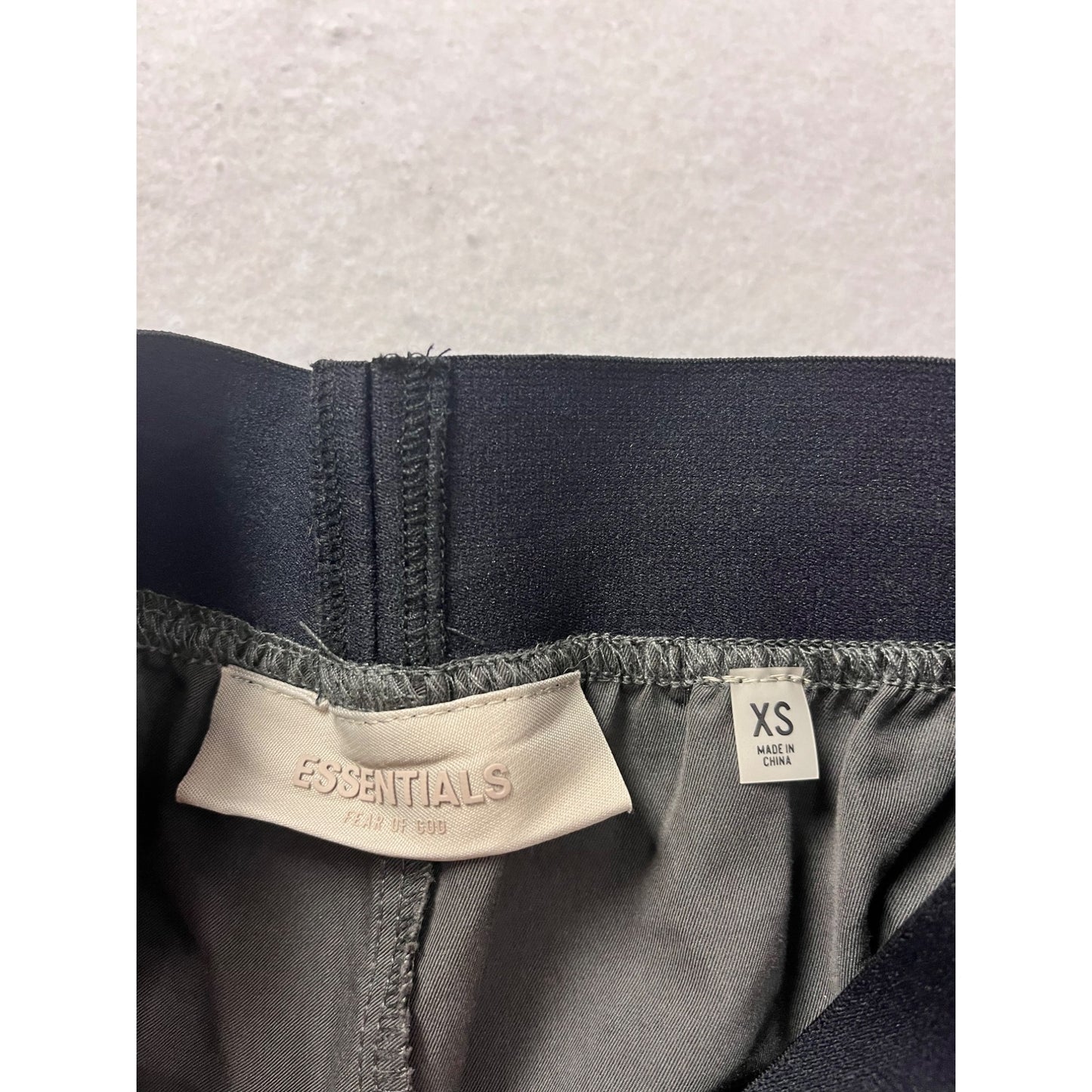 Fear Of God Essentials Cargo Pants XS Gray #735A