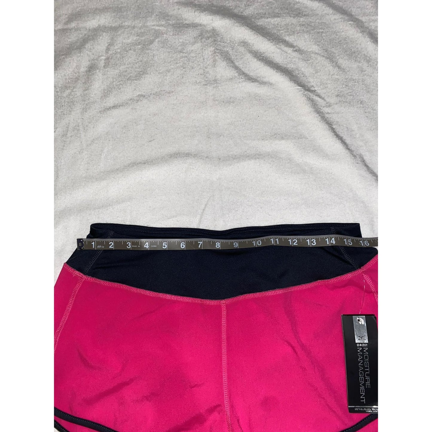 *NWT* Women’s Mizuno Shorts