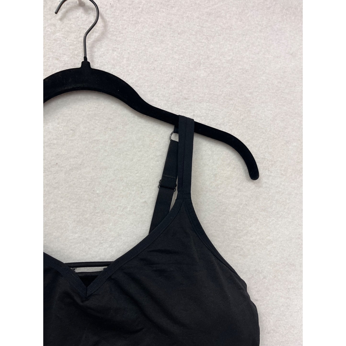 Kindly Womens Black 2XL Sports Bra With Adjustable Straps & Criss-Cross Detail #8031