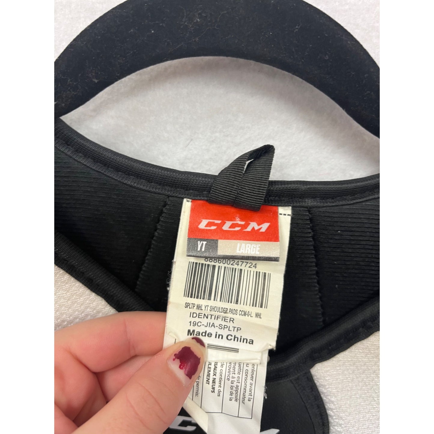 CCM YT Large LTP Youth Shoulder Pads Hockey Gear #6325