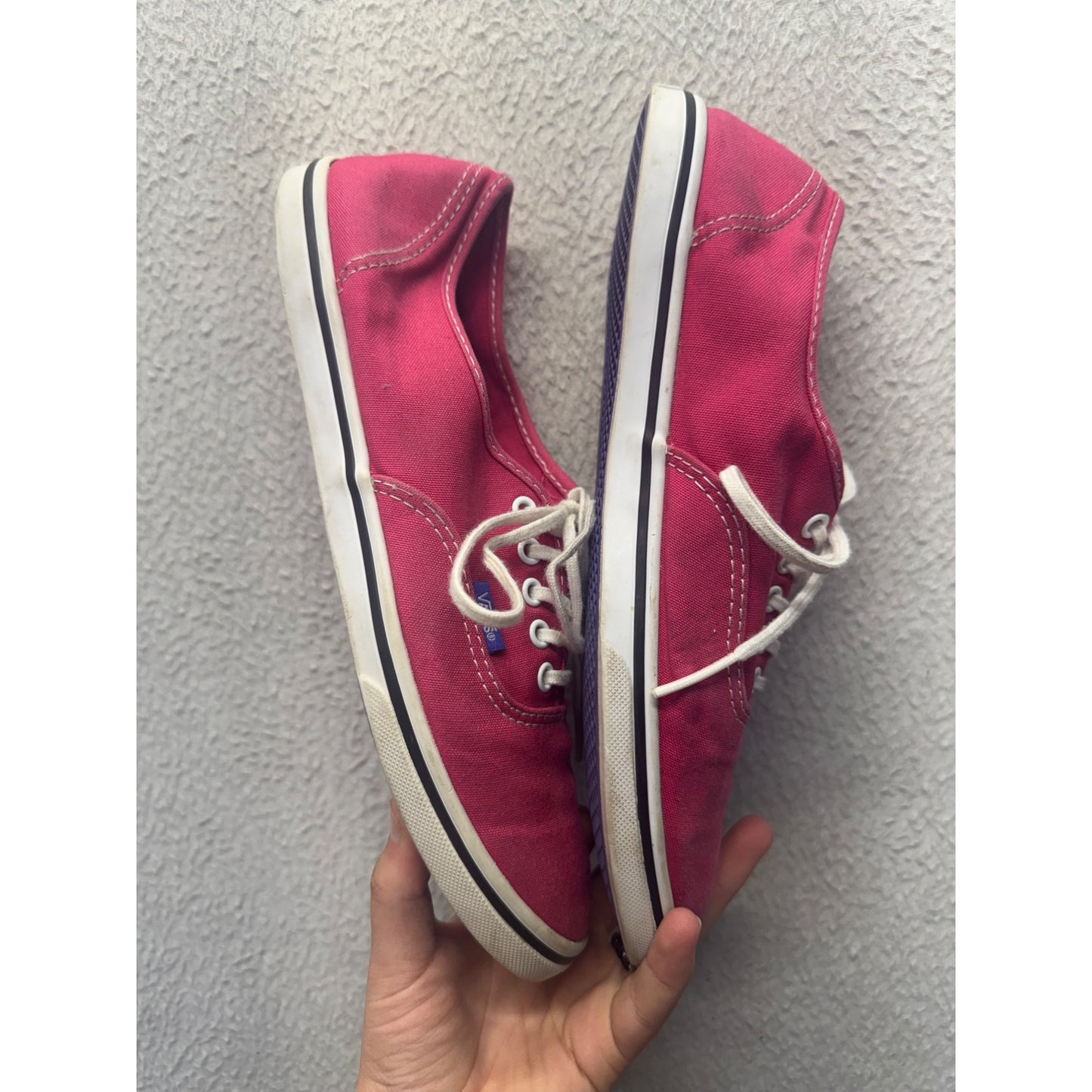 Vans Authentic Pink Canvas Low-Top Sneakers With White Laces & Blue Soles #9800