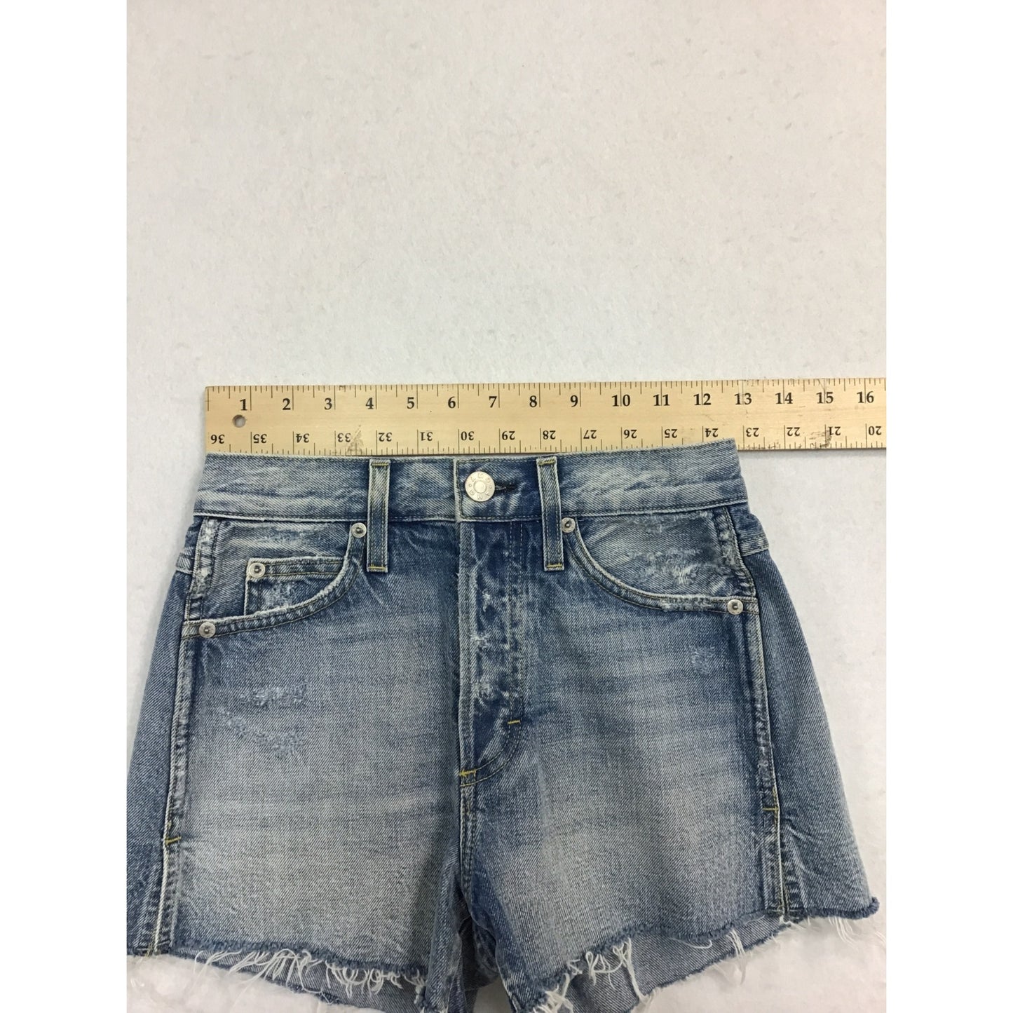 Women’s AMO Jean Shorts