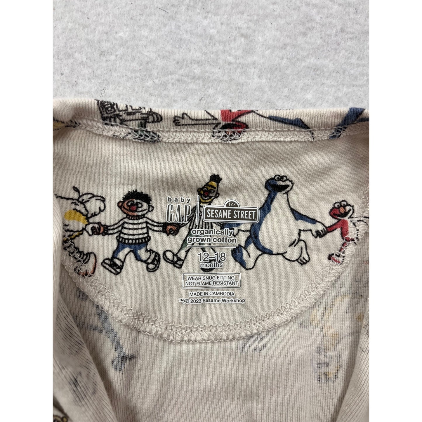 Baby GAP X Sesame Street Footed Sleeper Pajamas Dancing Characters 12-18M