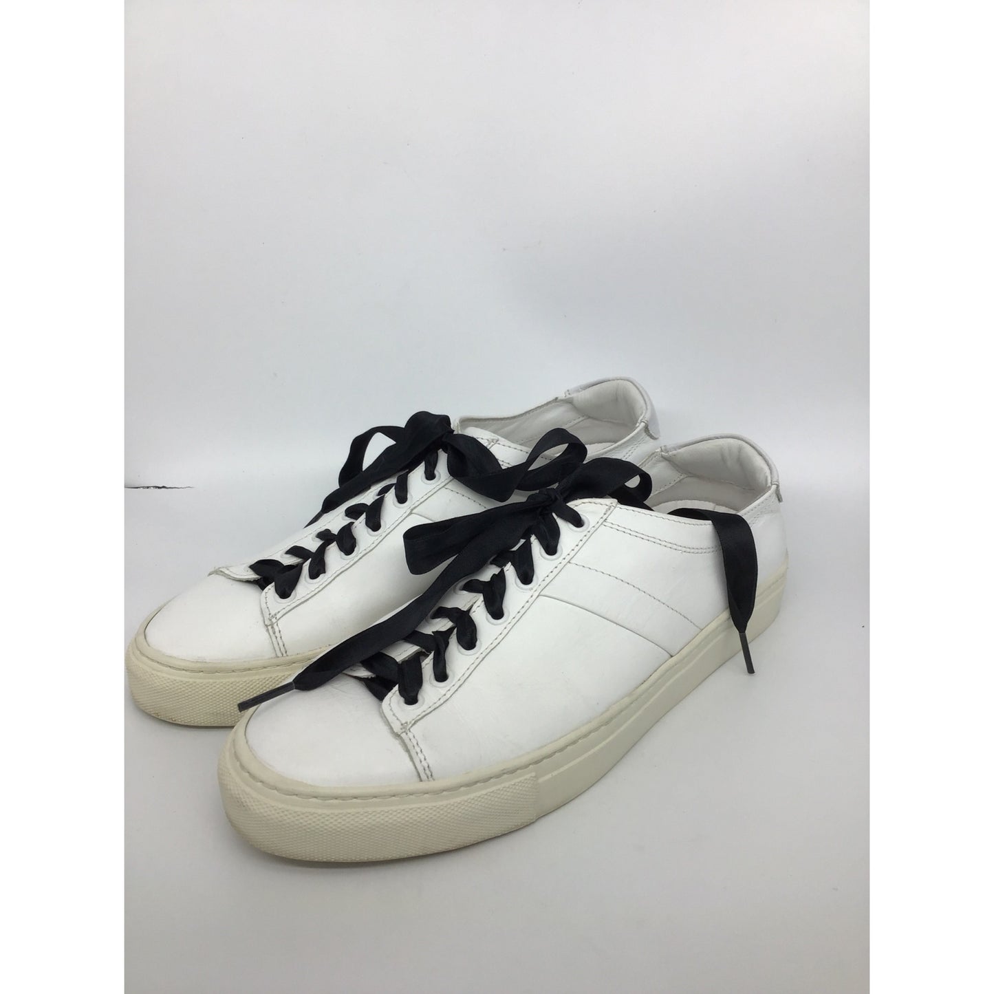 Massimo Dutti White Leather Sneakers With Black Satin Laces Size 40 #202