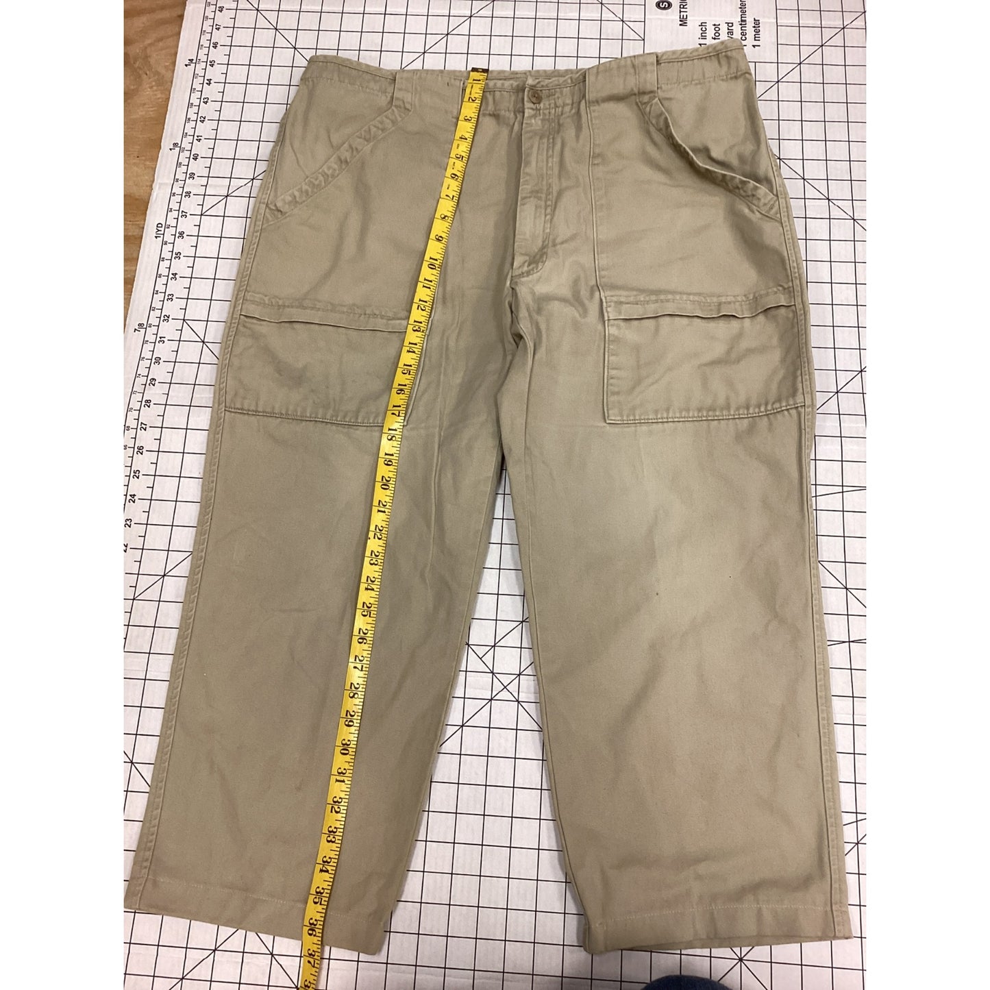 Men’s Kenneth Cole cargo pants