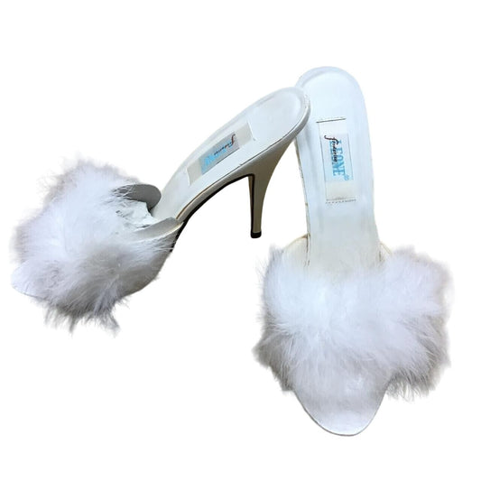 Frederico Leone White Feather  Heels - 972