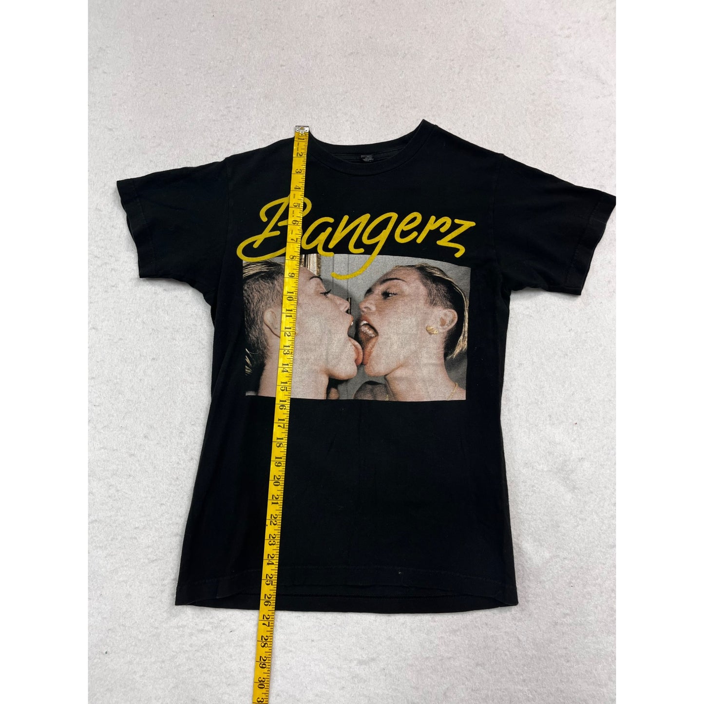 Women’s Miley Cyrus Bangerz 2024 Tour Shirt