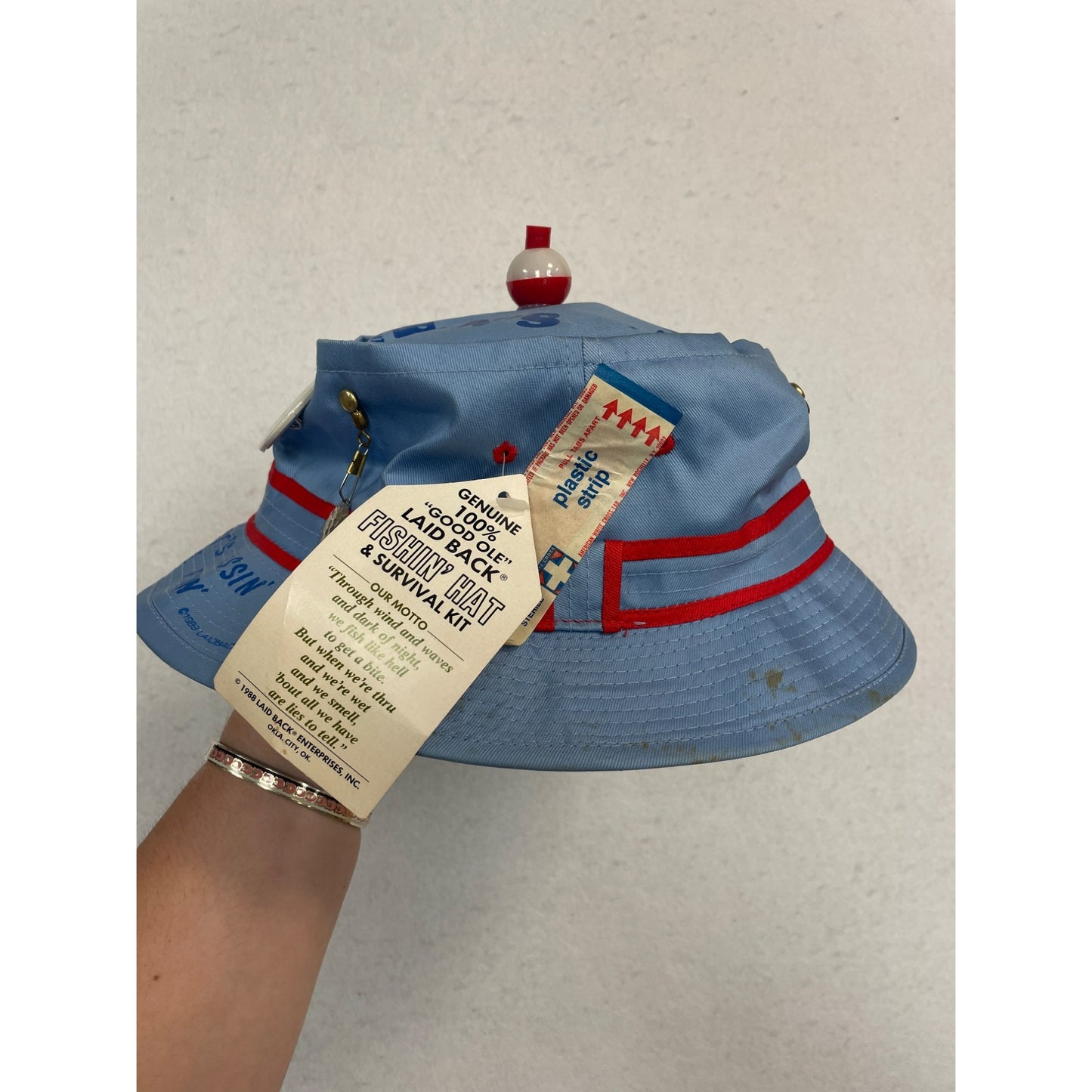 Unique bucket hat