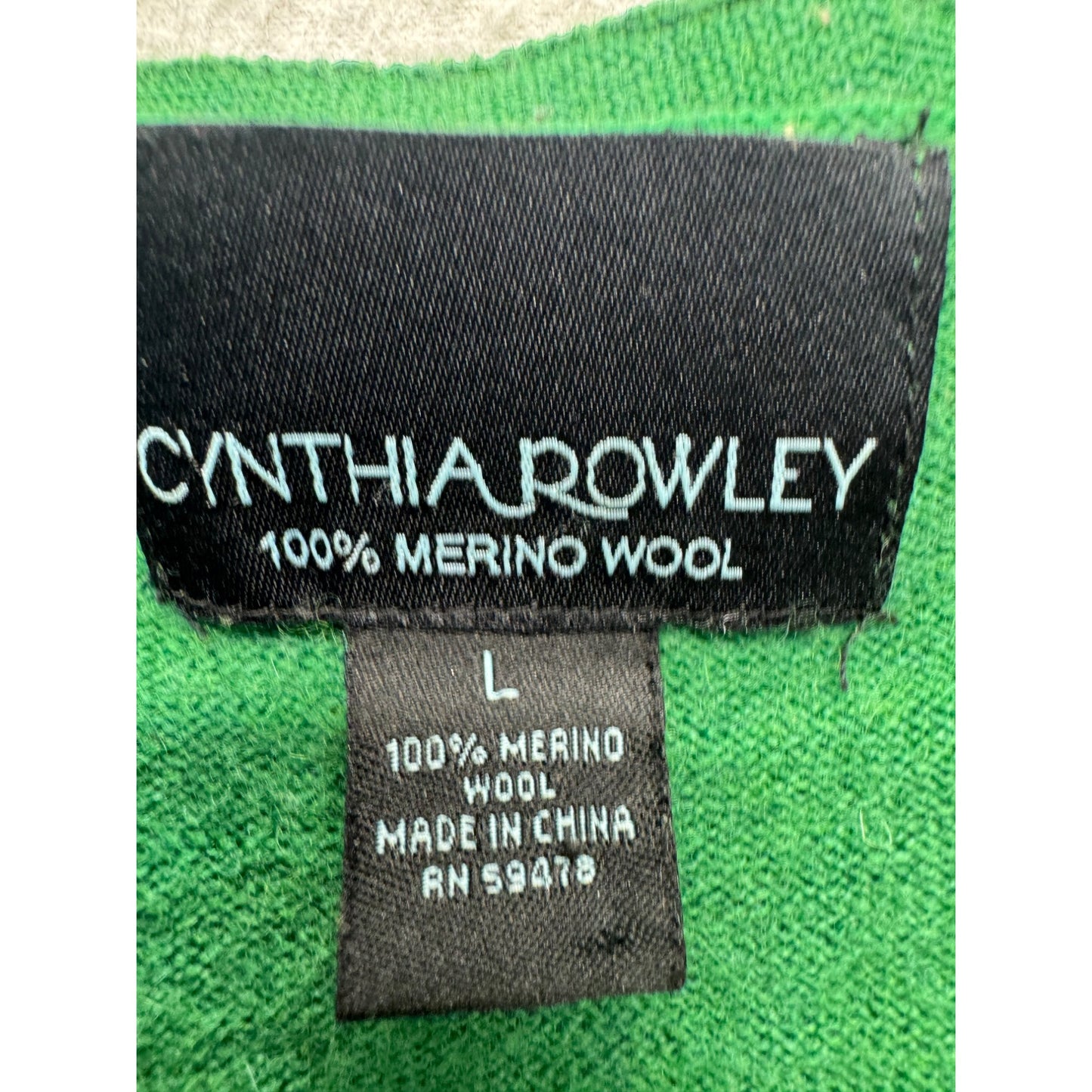 Cynthia Rowley Green 100% Merino Wool Cardigan Sweater V-Neck L #9571
