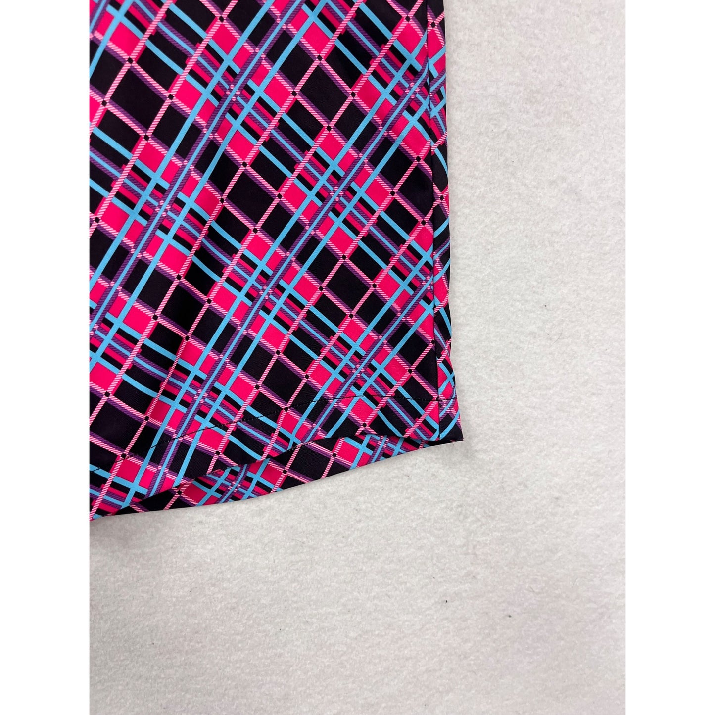 PGA Tour Plaid Golf Shorts Size 6-8 #165A