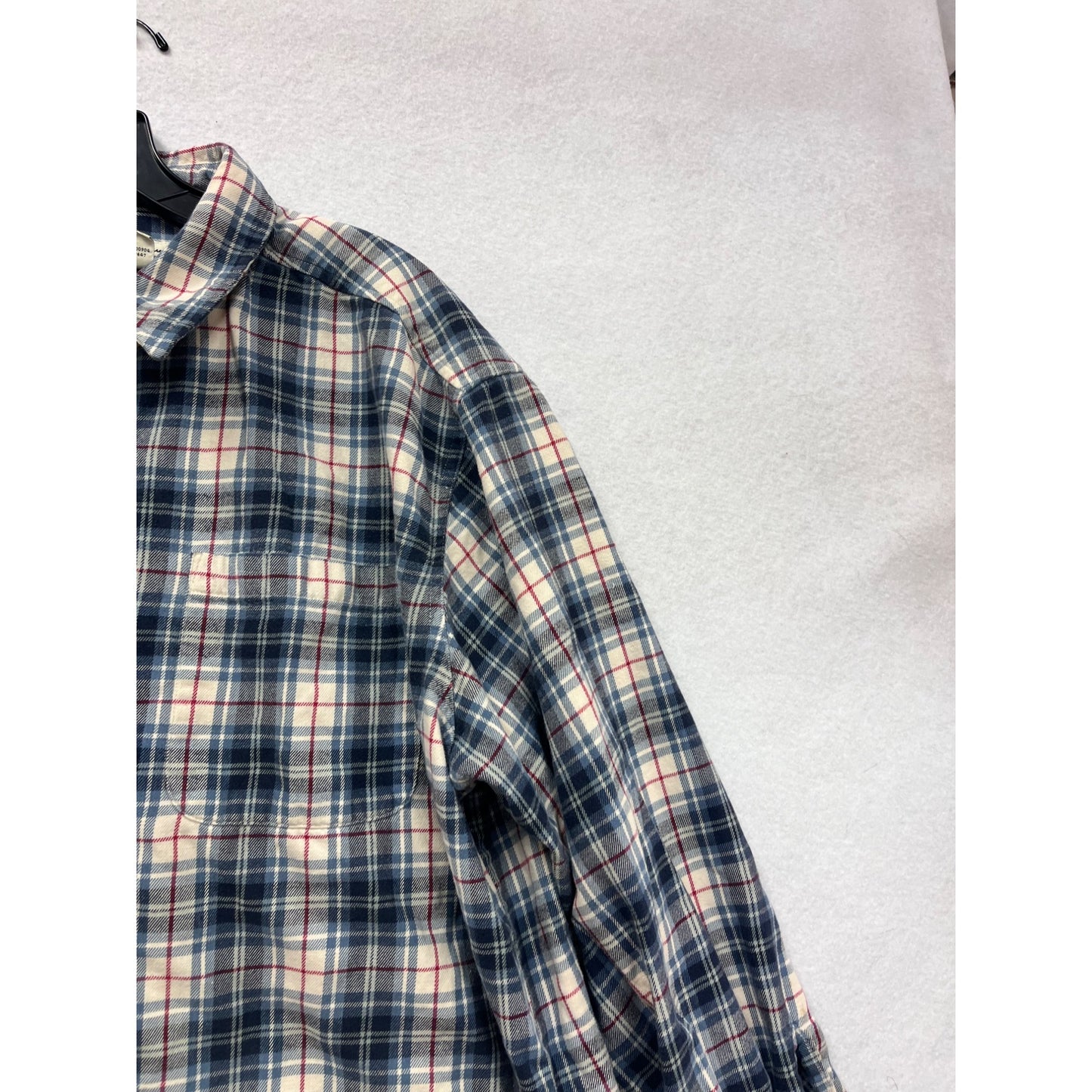 Eddie Bauer Plaid Button-Up Shirt Size L 100% Cotton Blue/White #8322