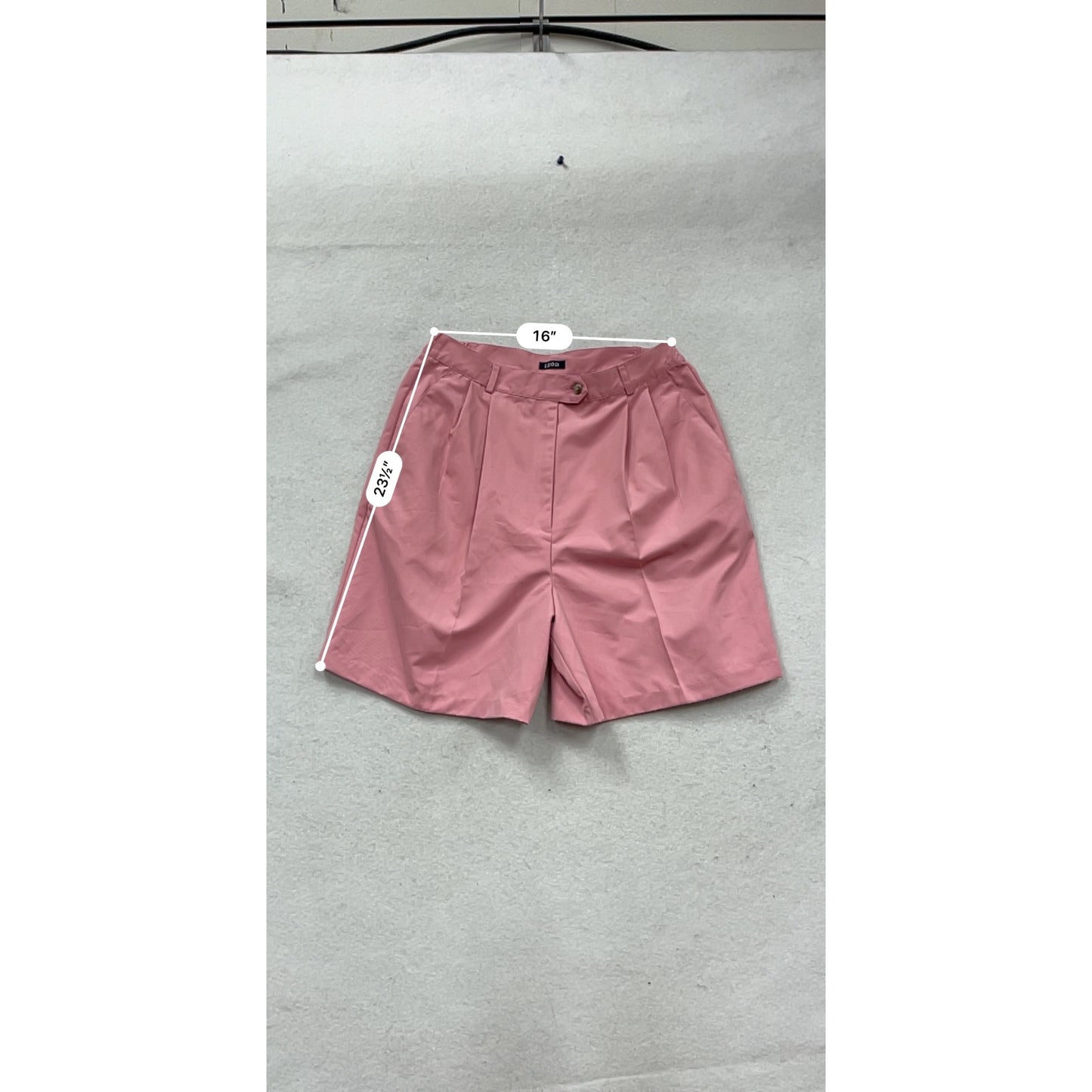 Izod Pink Pleated Shorts Size 12 #561A