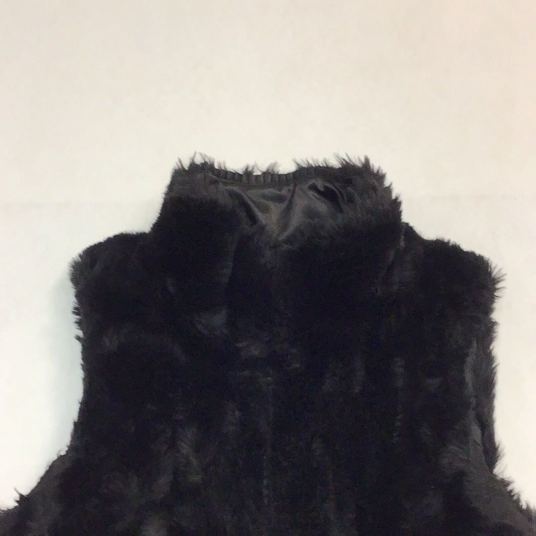 Women’s Faux Fur Vest