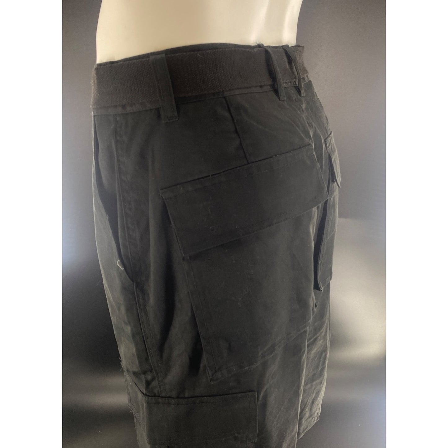 Men’s Cargo Shorts With Belt