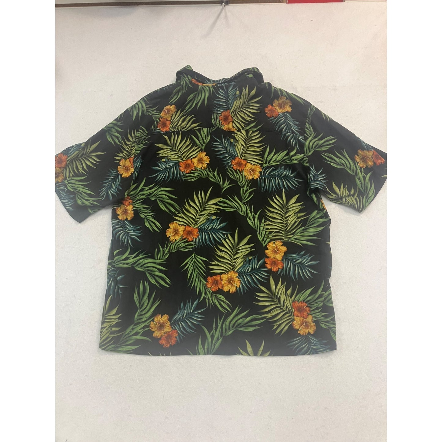 Vintage Hawaiian Button-Up #2342