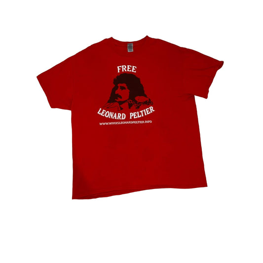 Free Leonard Peltier Graphic Tee